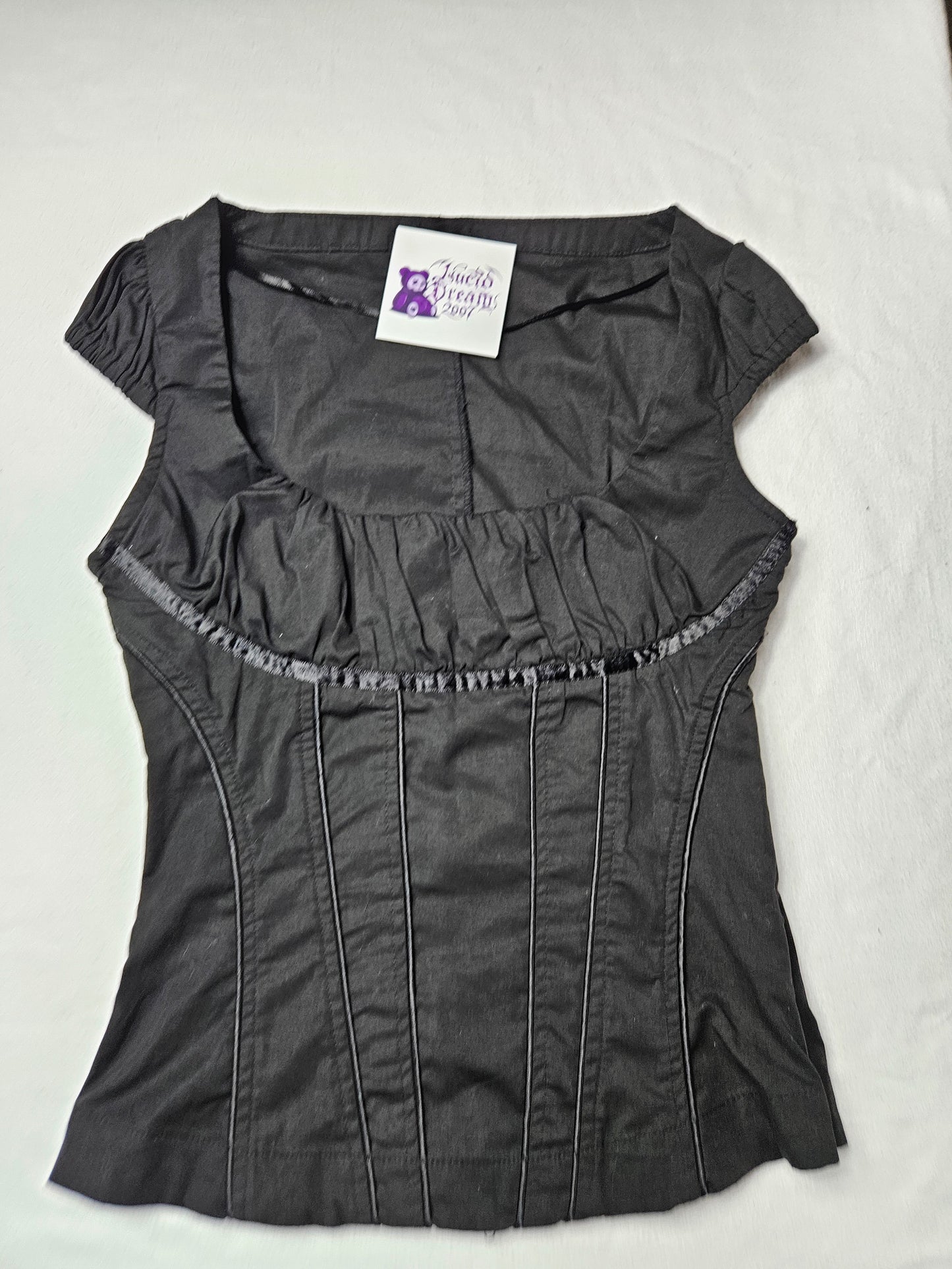 Haut moulant noir col carré