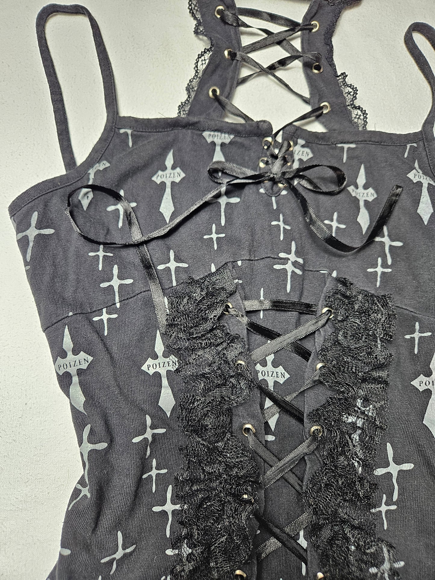 Haut motif croix Poizen Industries