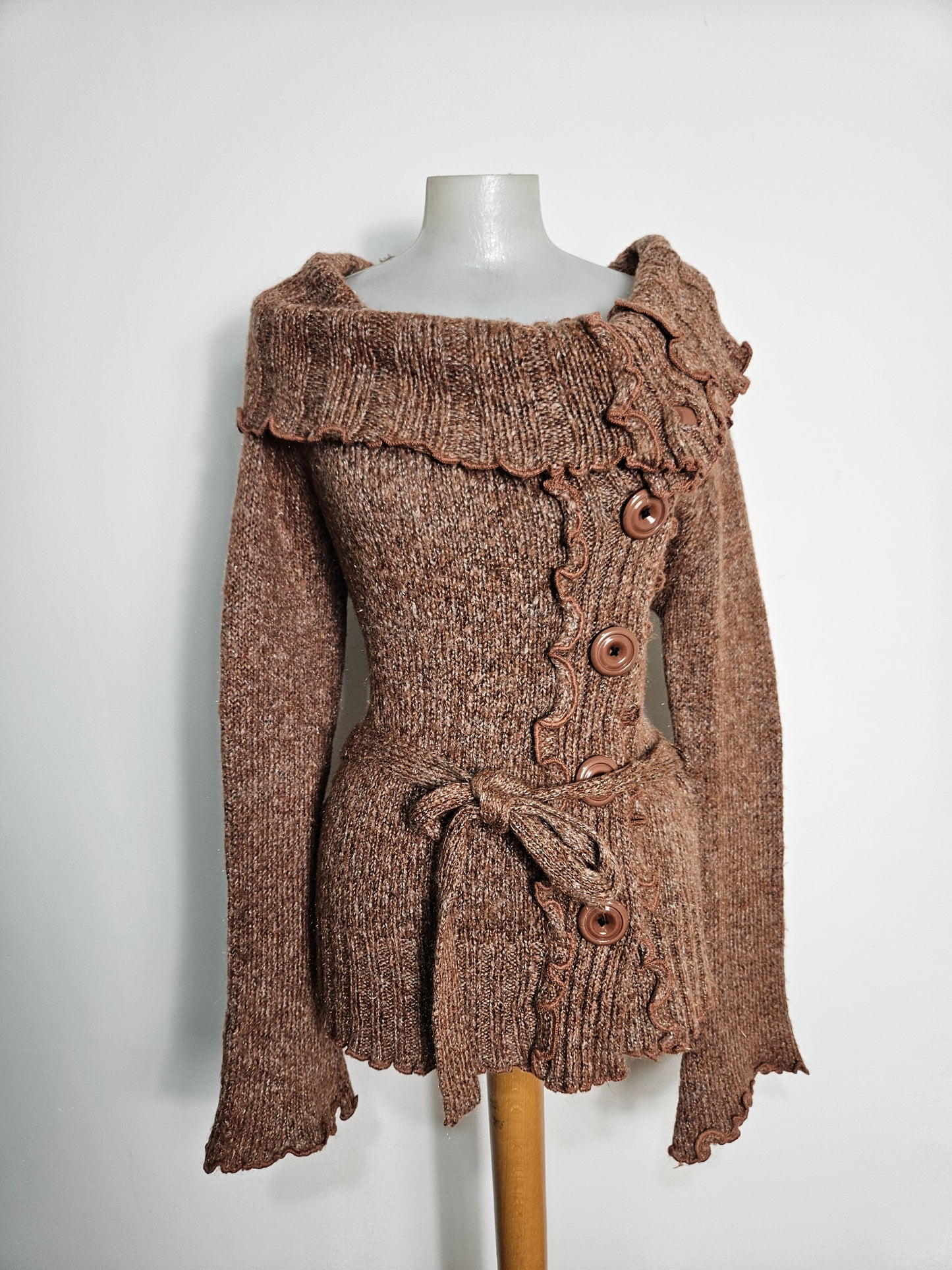 Pull col bardot et boutons