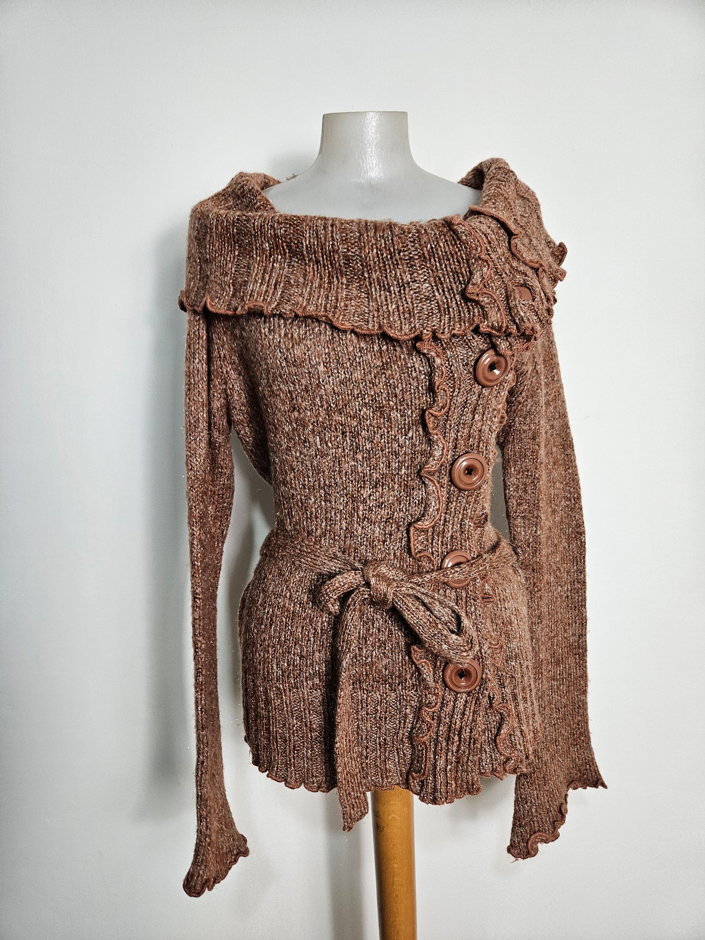 Pull col bardot et boutons