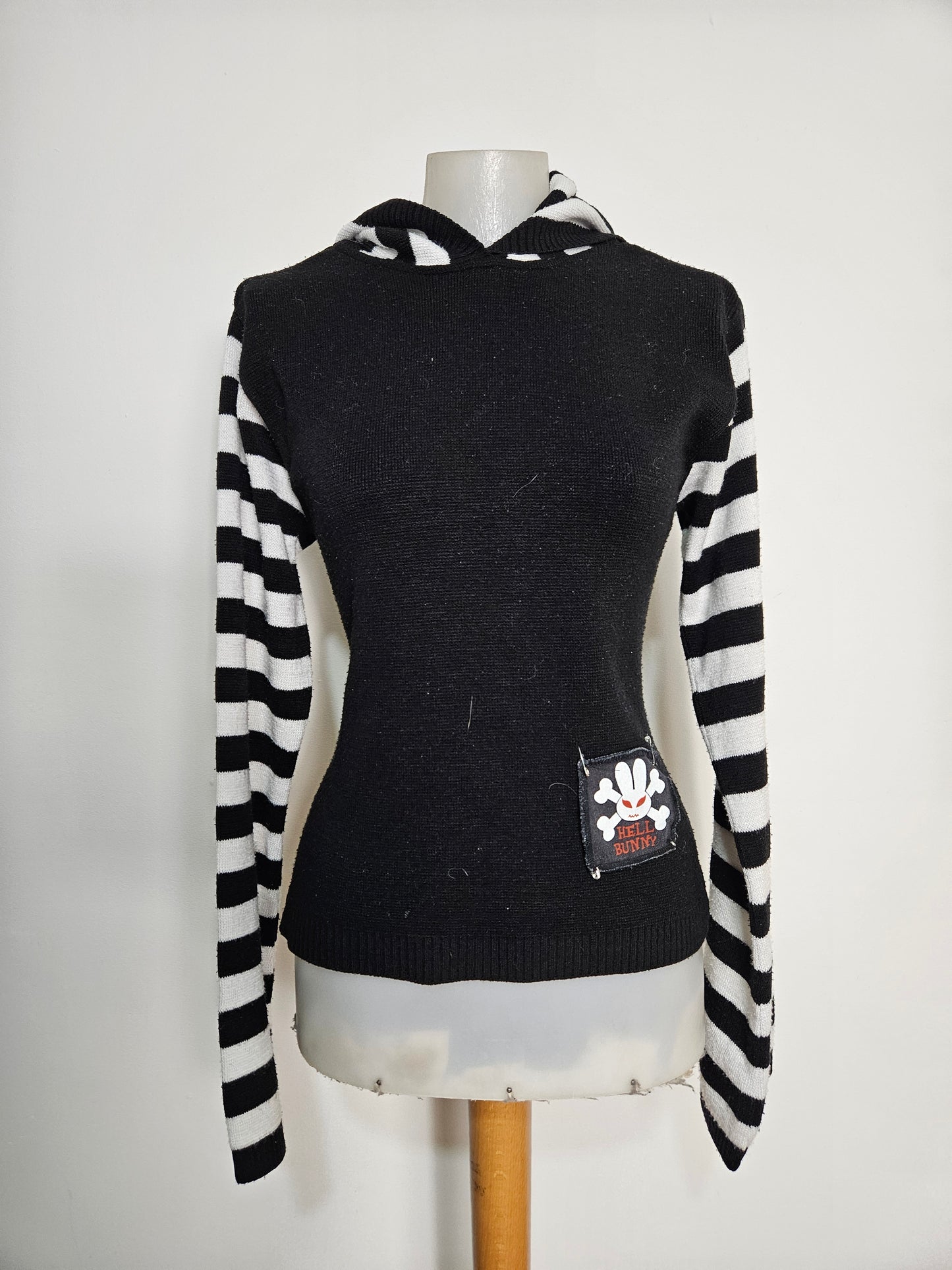 Pull à capuche Hell Bunny