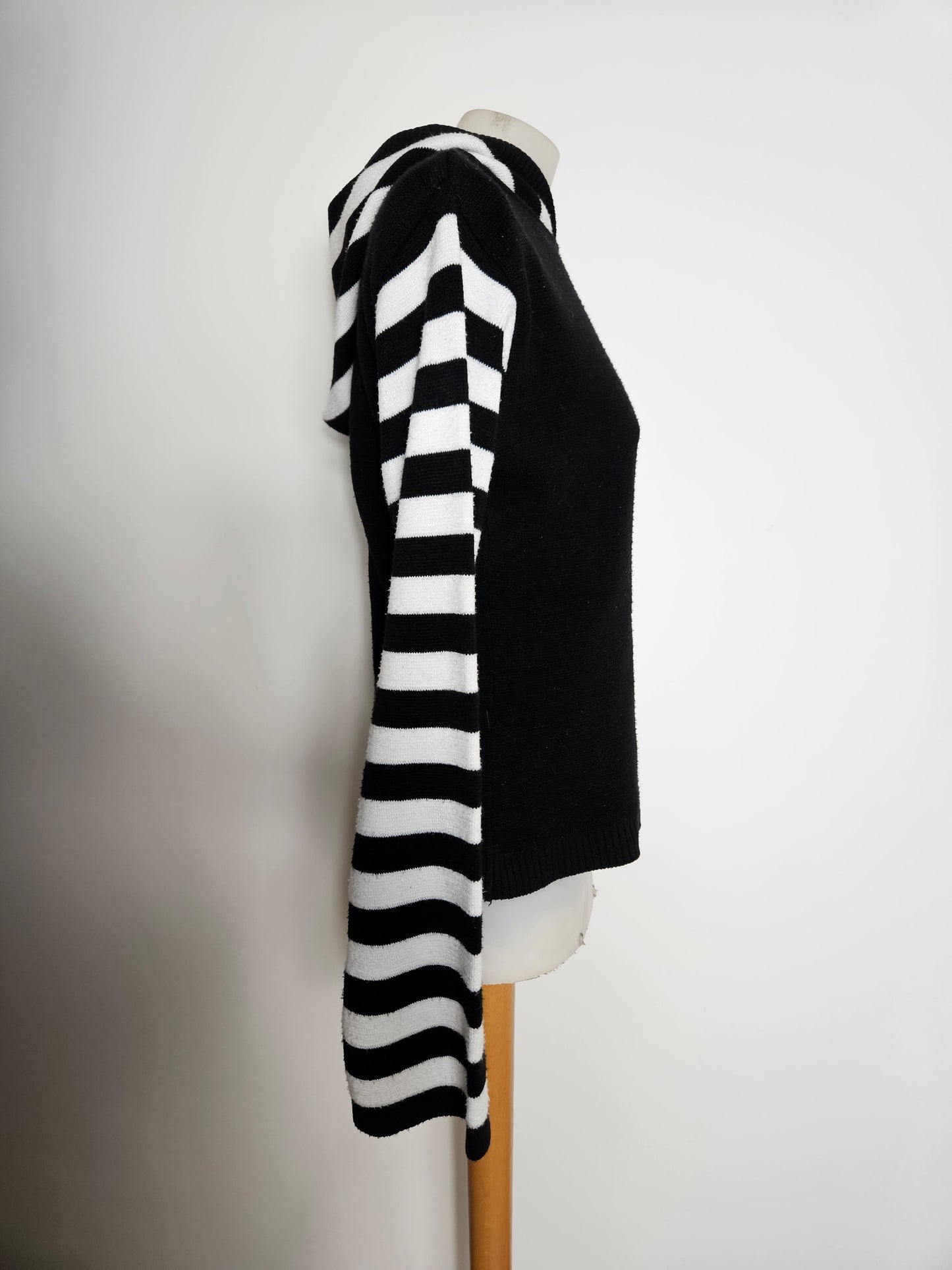 Pull à capuche Hell Bunny