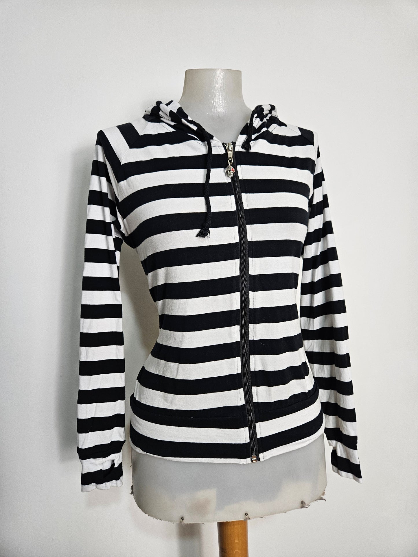 Gilet rayé capuche oreilles chat