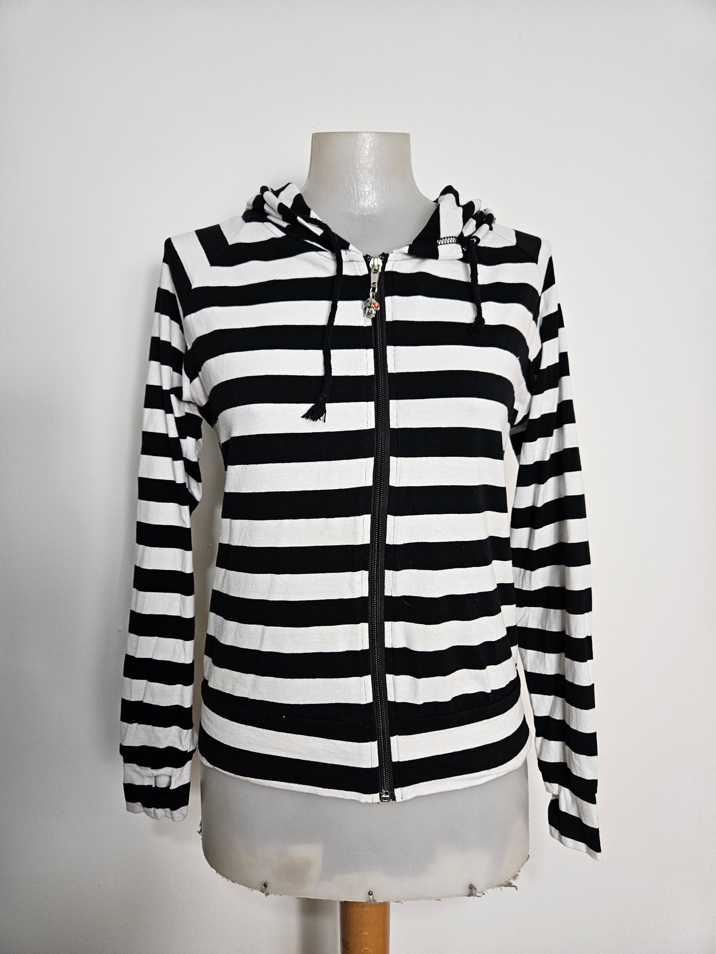 Gilet rayé capuche oreilles chat