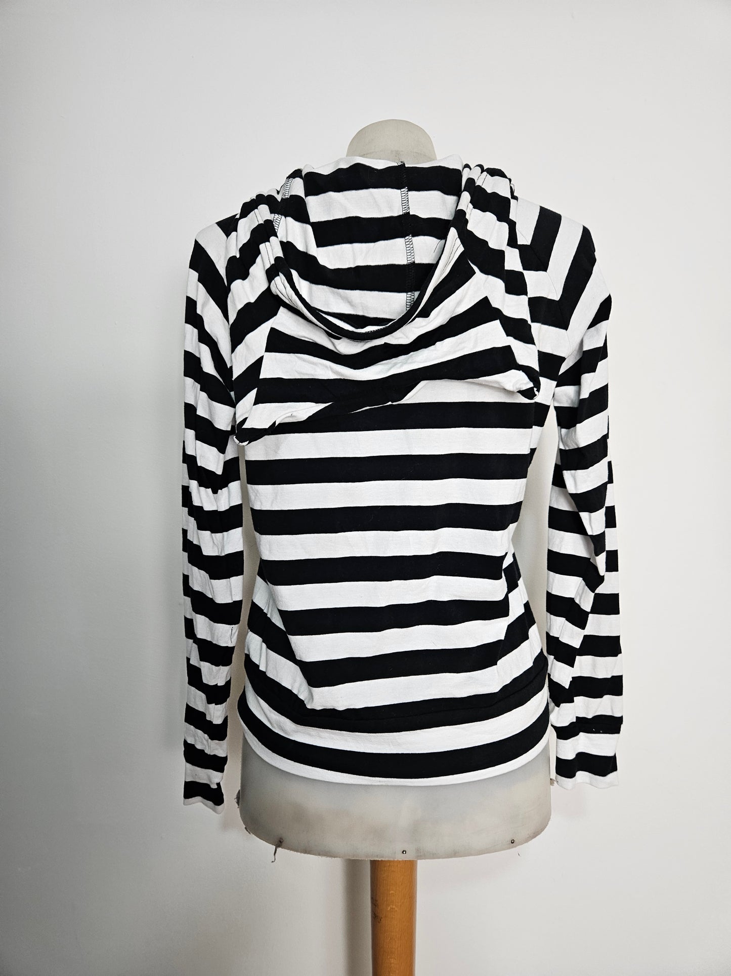 Gilet rayé capuche oreilles chat