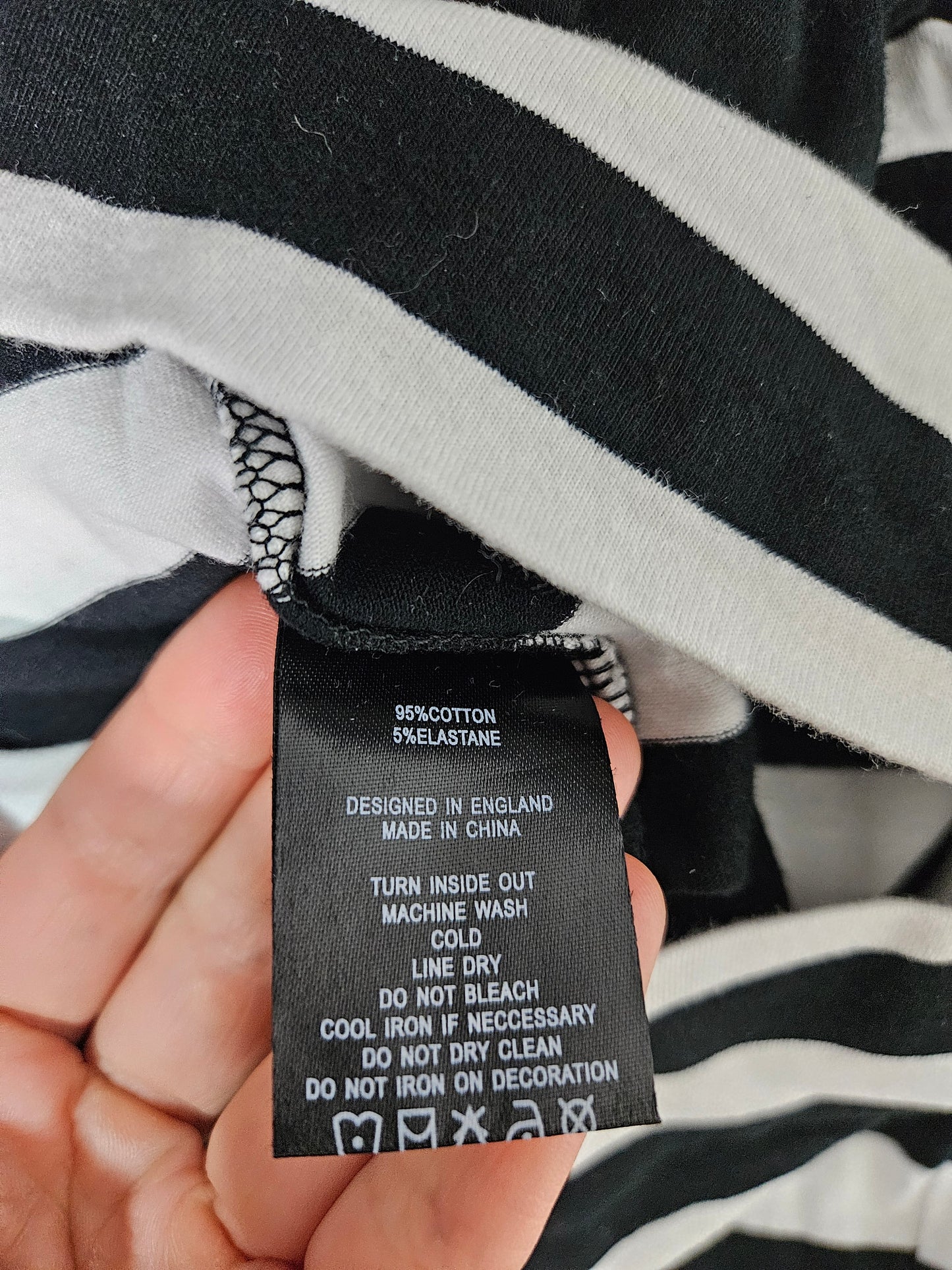 Gilet rayé capuche oreilles chat