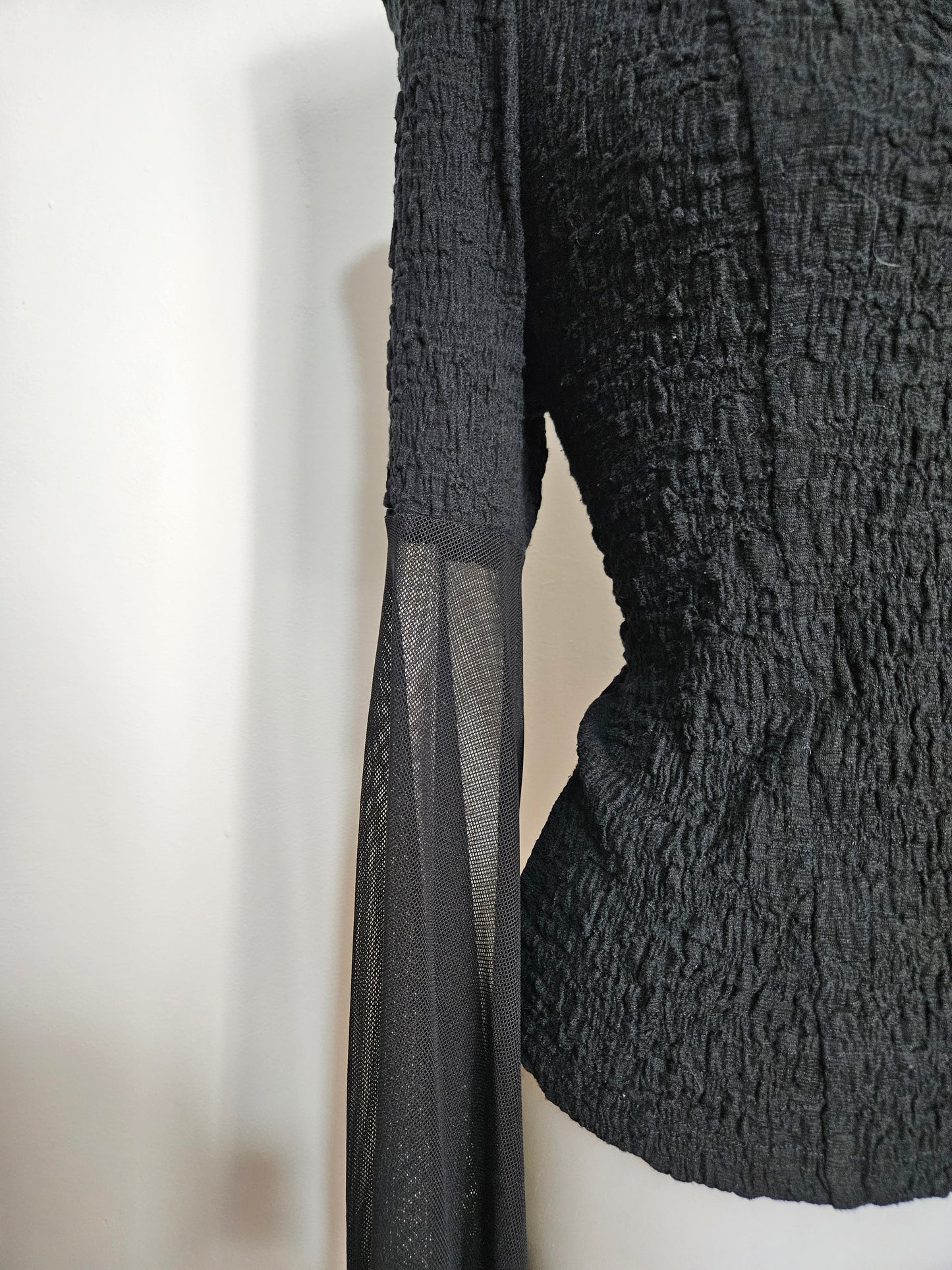 Haut bi matière manches évasées