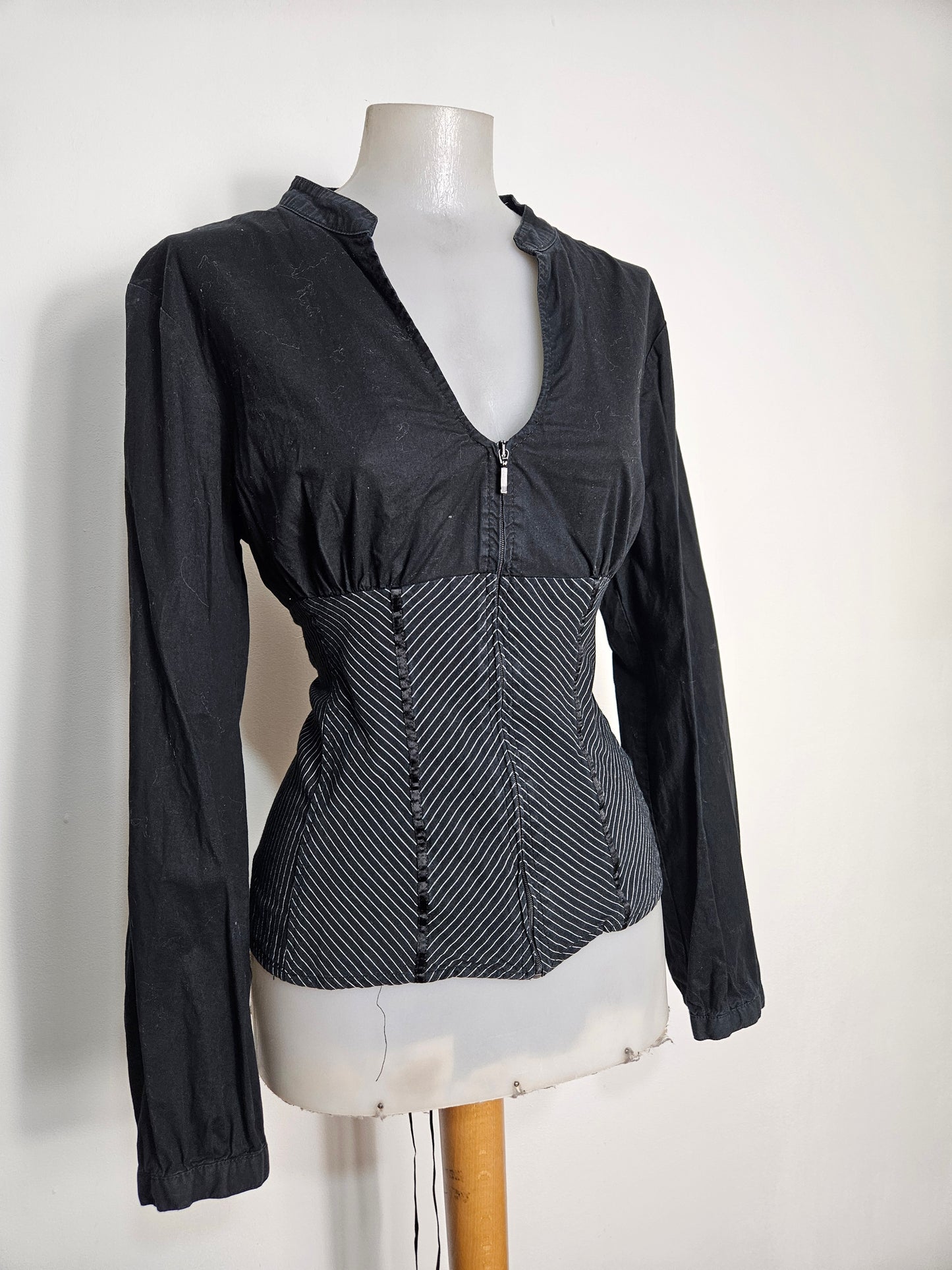 Chemise rayée dos lacé