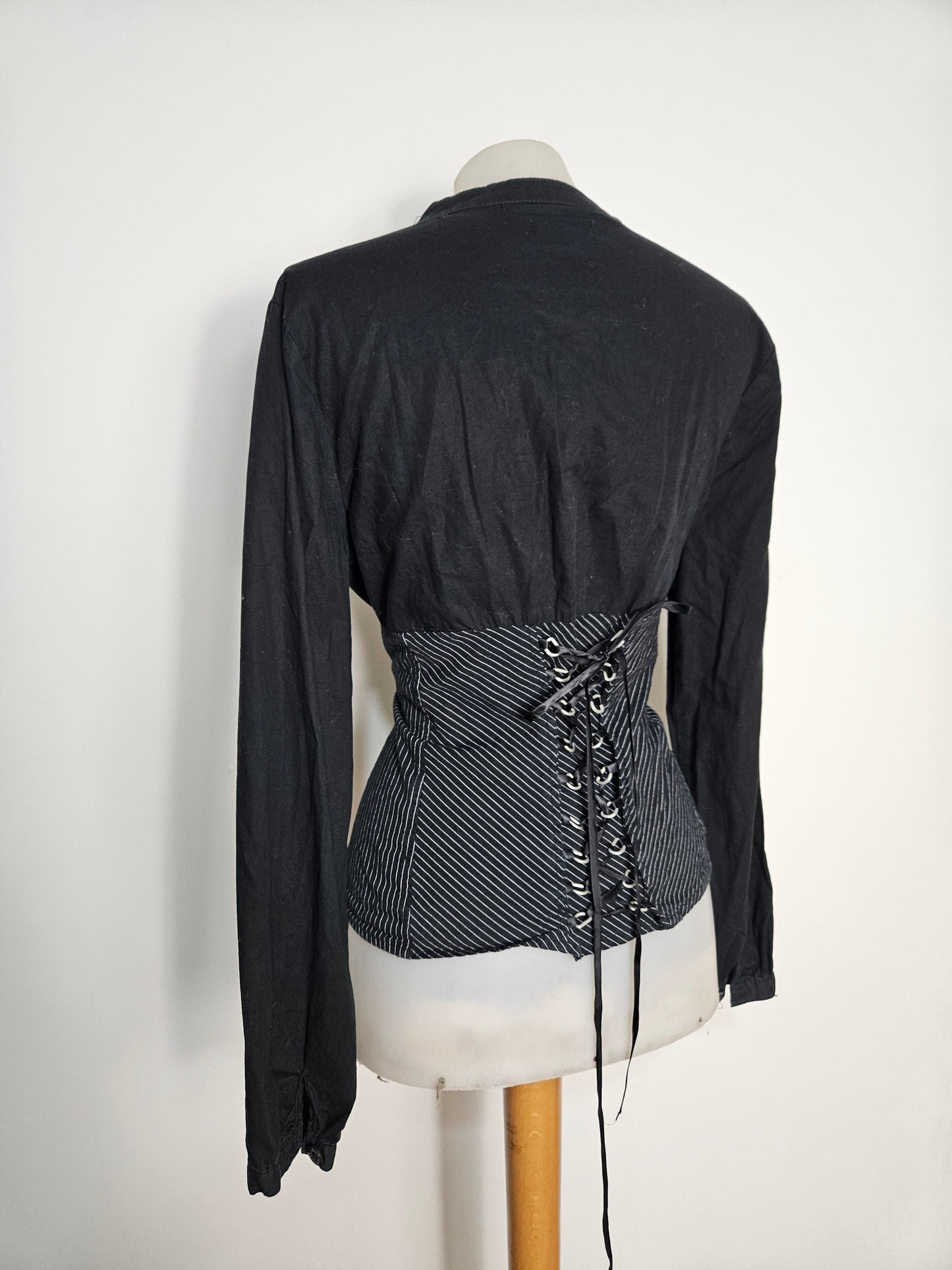 Chemise rayée dos lacé