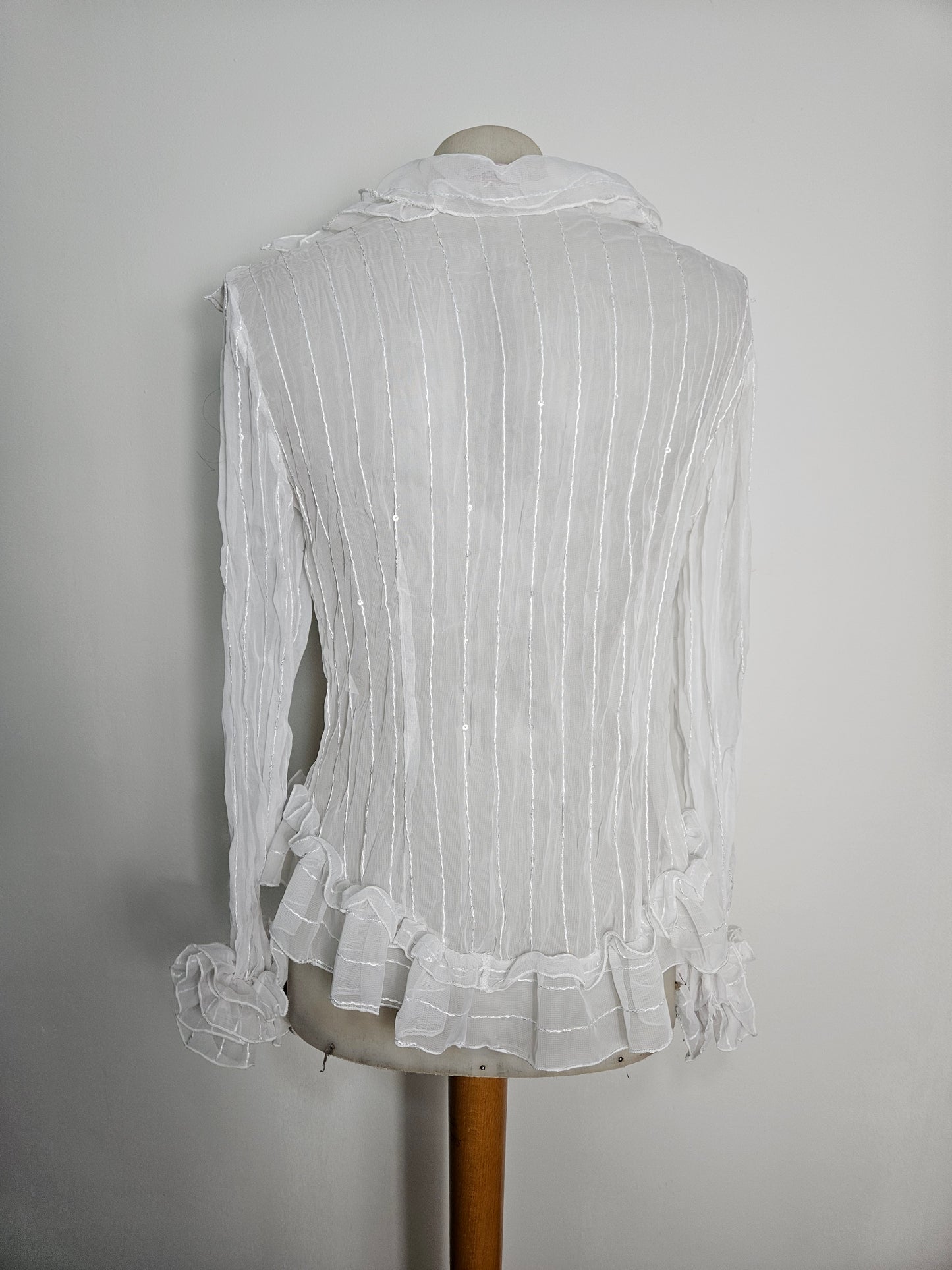 Chemisier blanc à volants