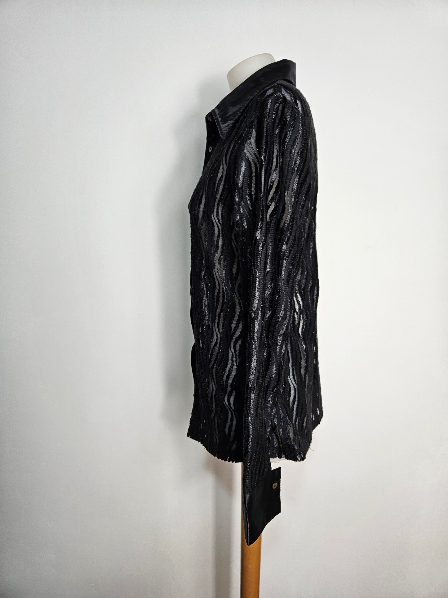 Chemise en voile rayée