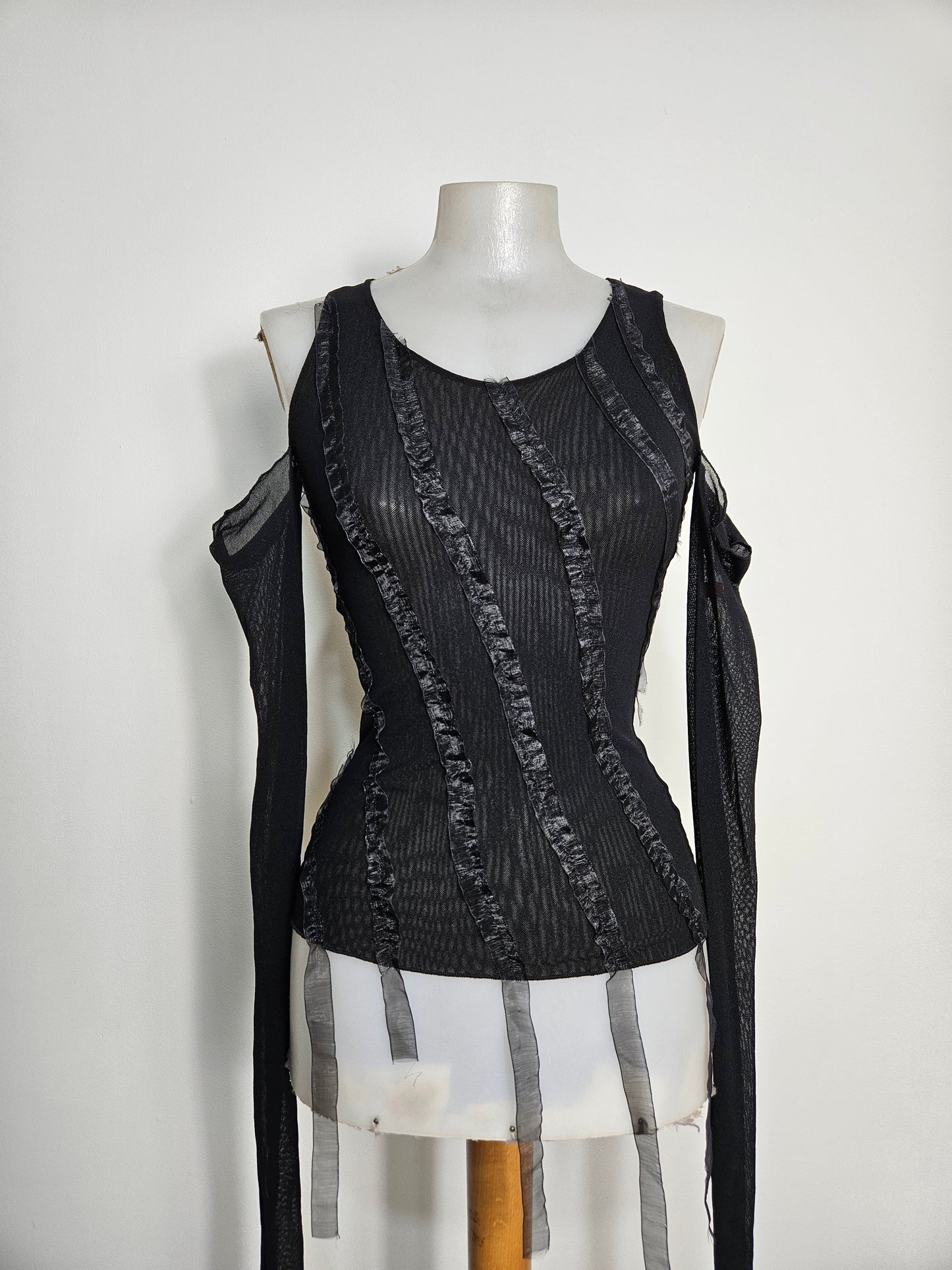 Haut destructuré en voile