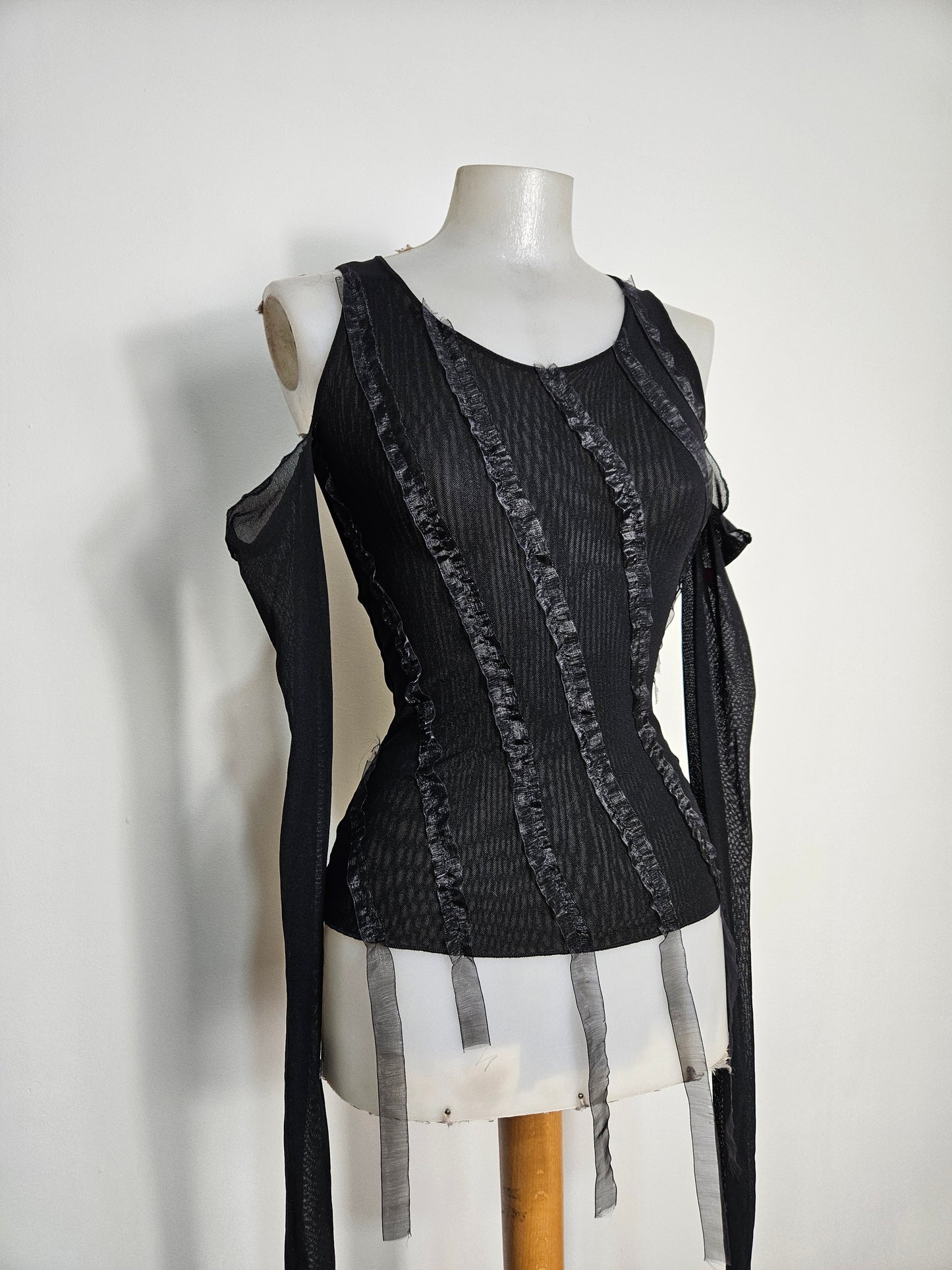 Haut destructuré en voile