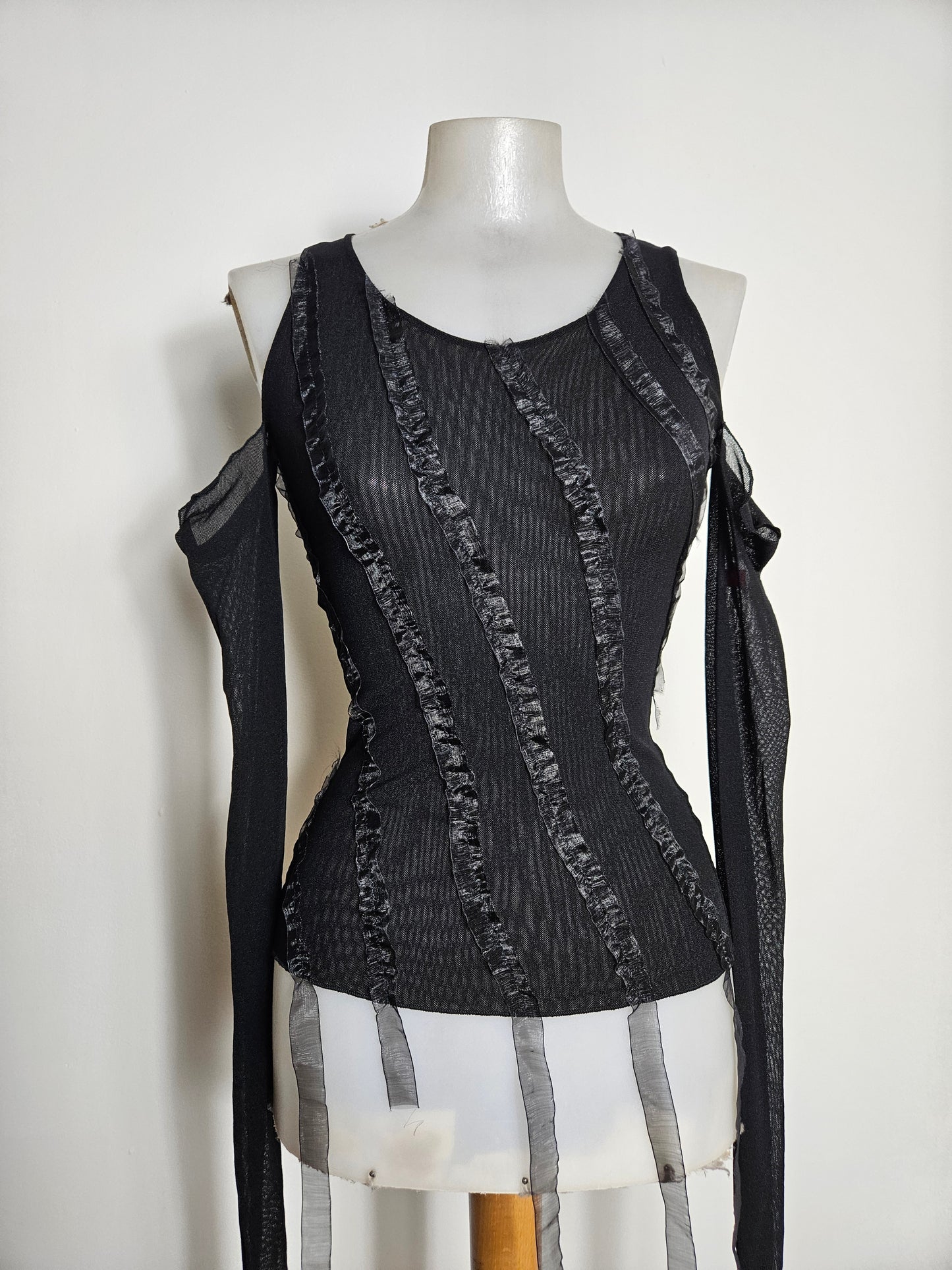 Haut destructuré en voile
