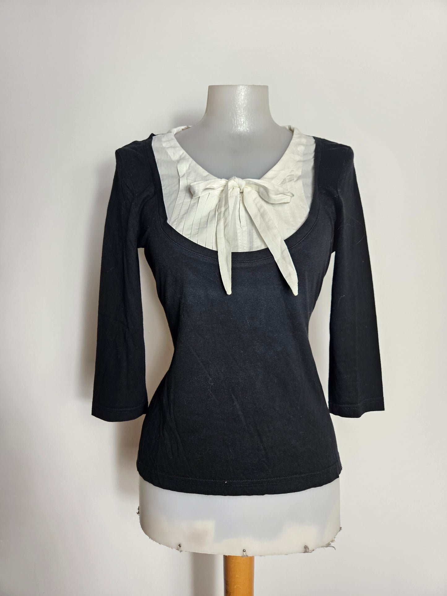 Haut effet superposition noir et blanc