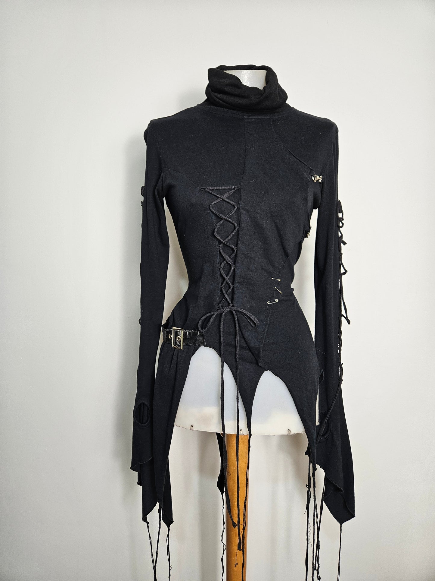 Haut destructuré Punk Rave