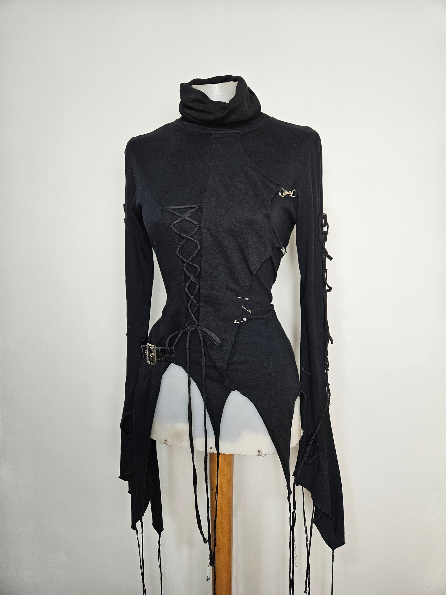 Haut destructuré Punk Rave