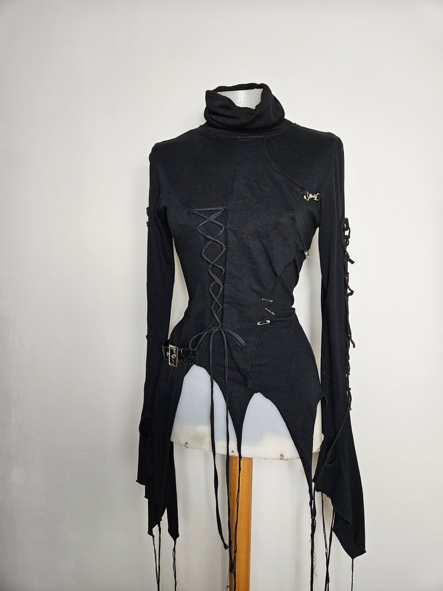 Haut destructuré Punk Rave