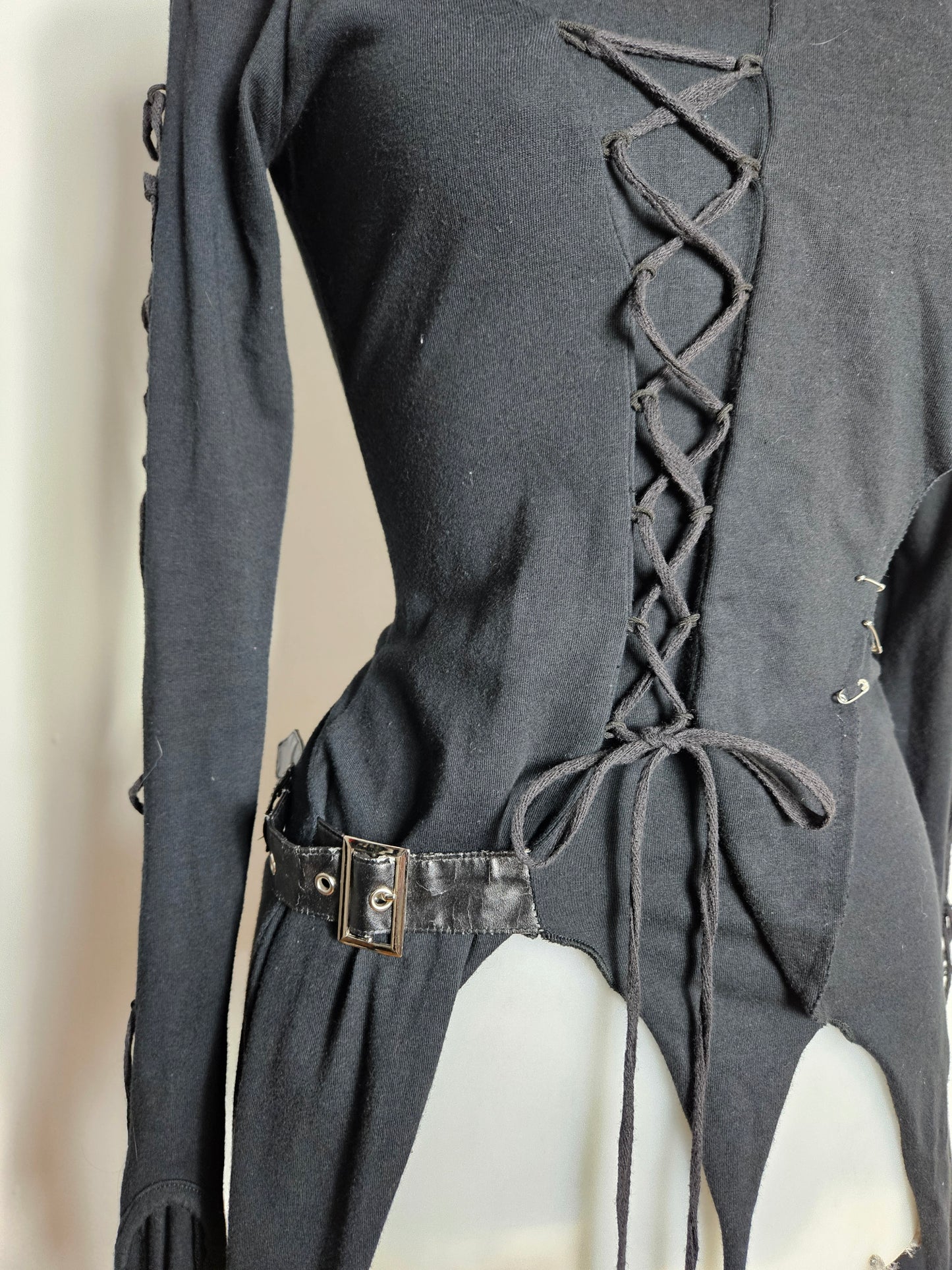 Haut destructuré Punk Rave