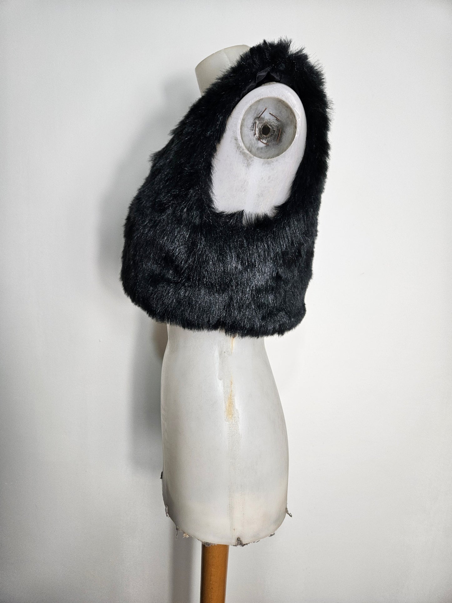 Boléro fausse fourrure