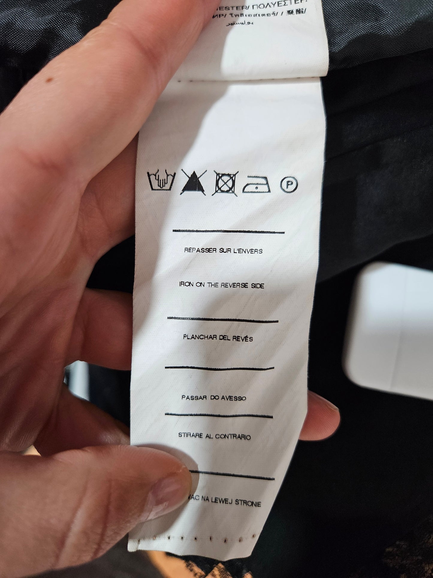 Bustier noir avec noeuds