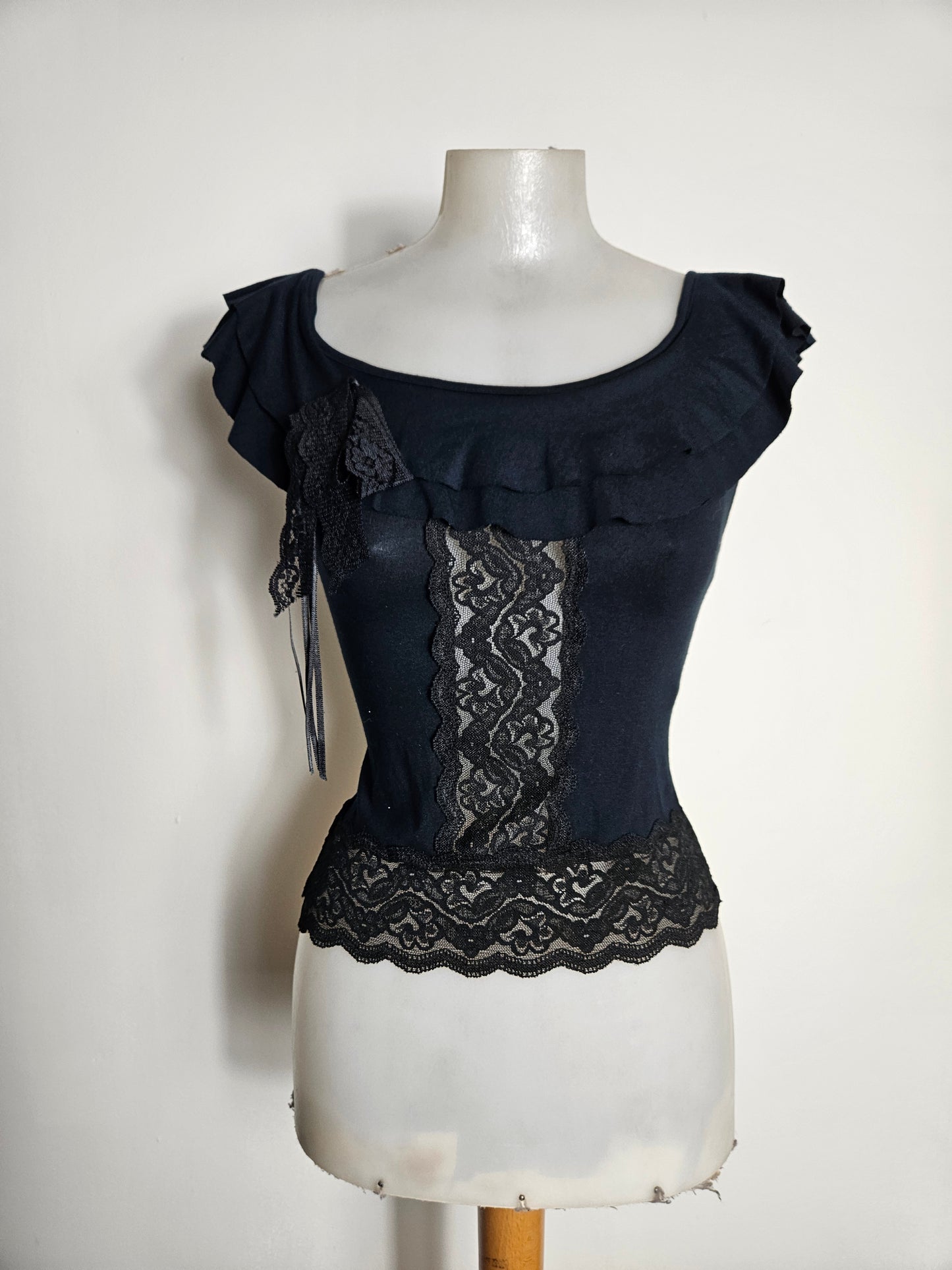 Haut col bardot détails dentelle