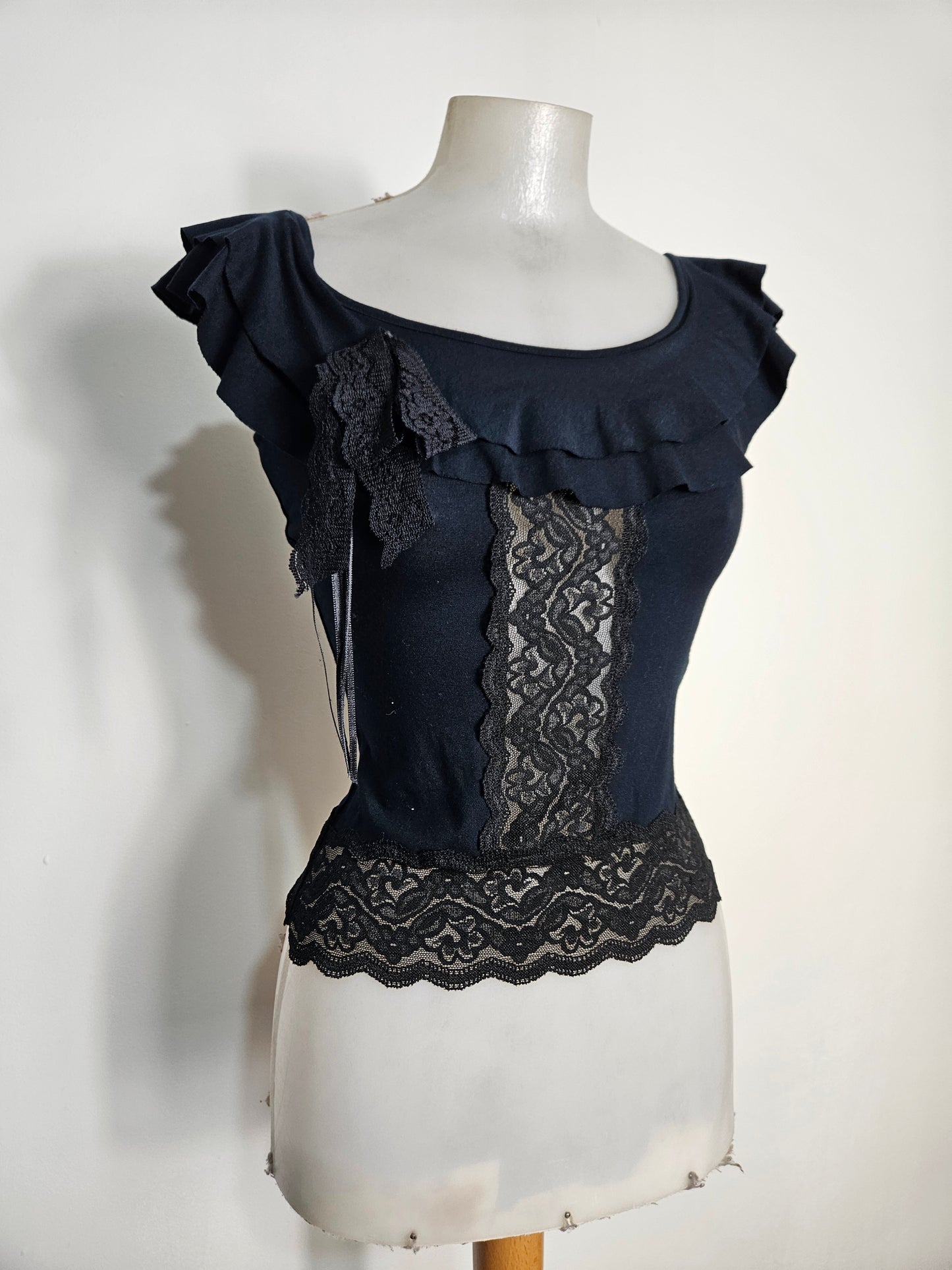 Haut col bardot détails dentelle