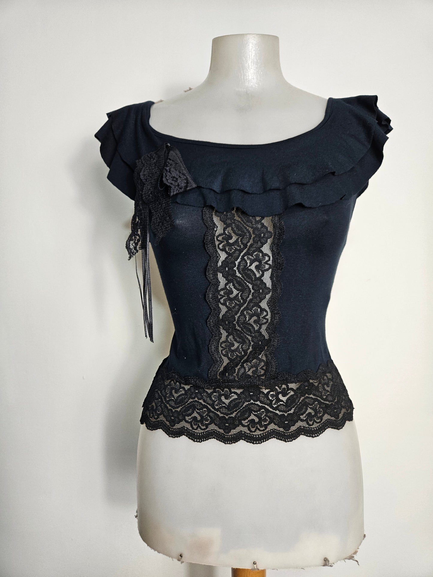 Haut col bardot détails dentelle