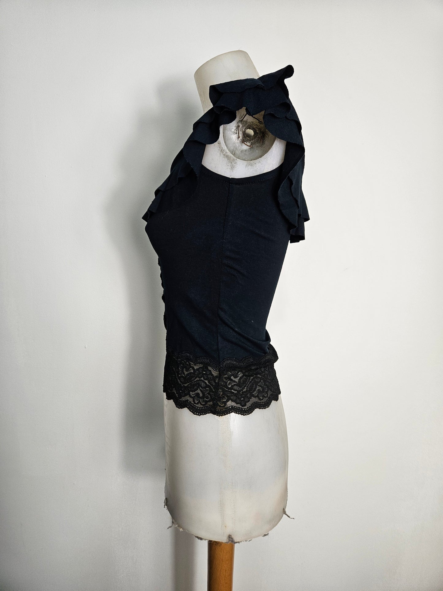 Haut col bardot détails dentelle