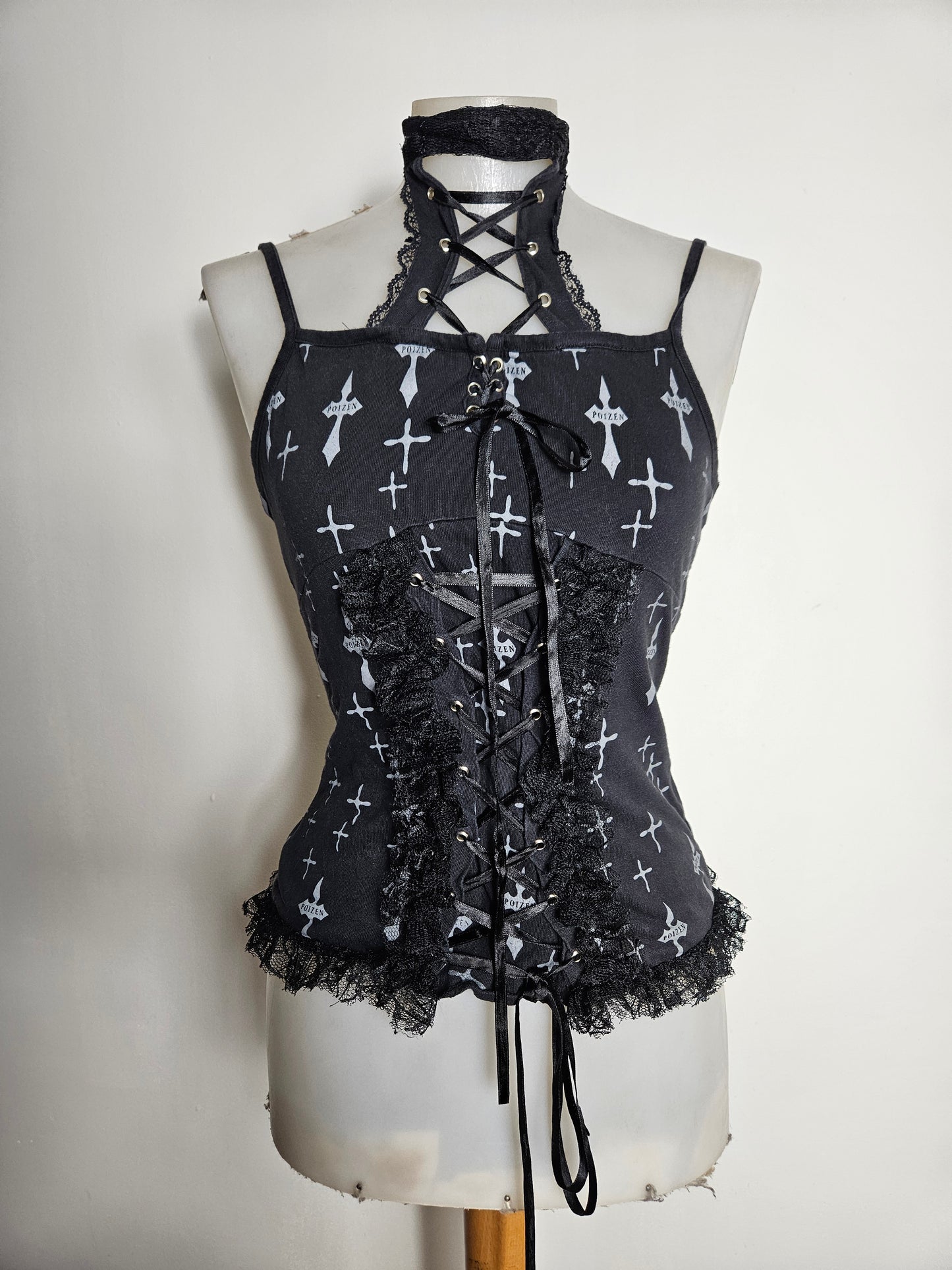 Haut motif croix Poizen Industries