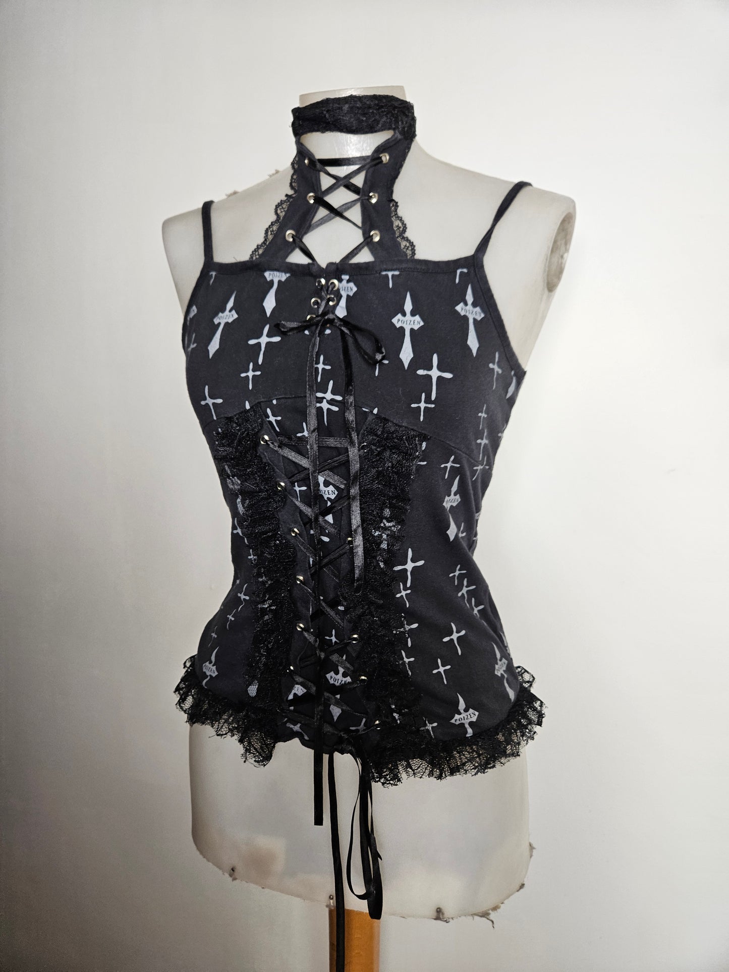 Haut motif croix Poizen Industries