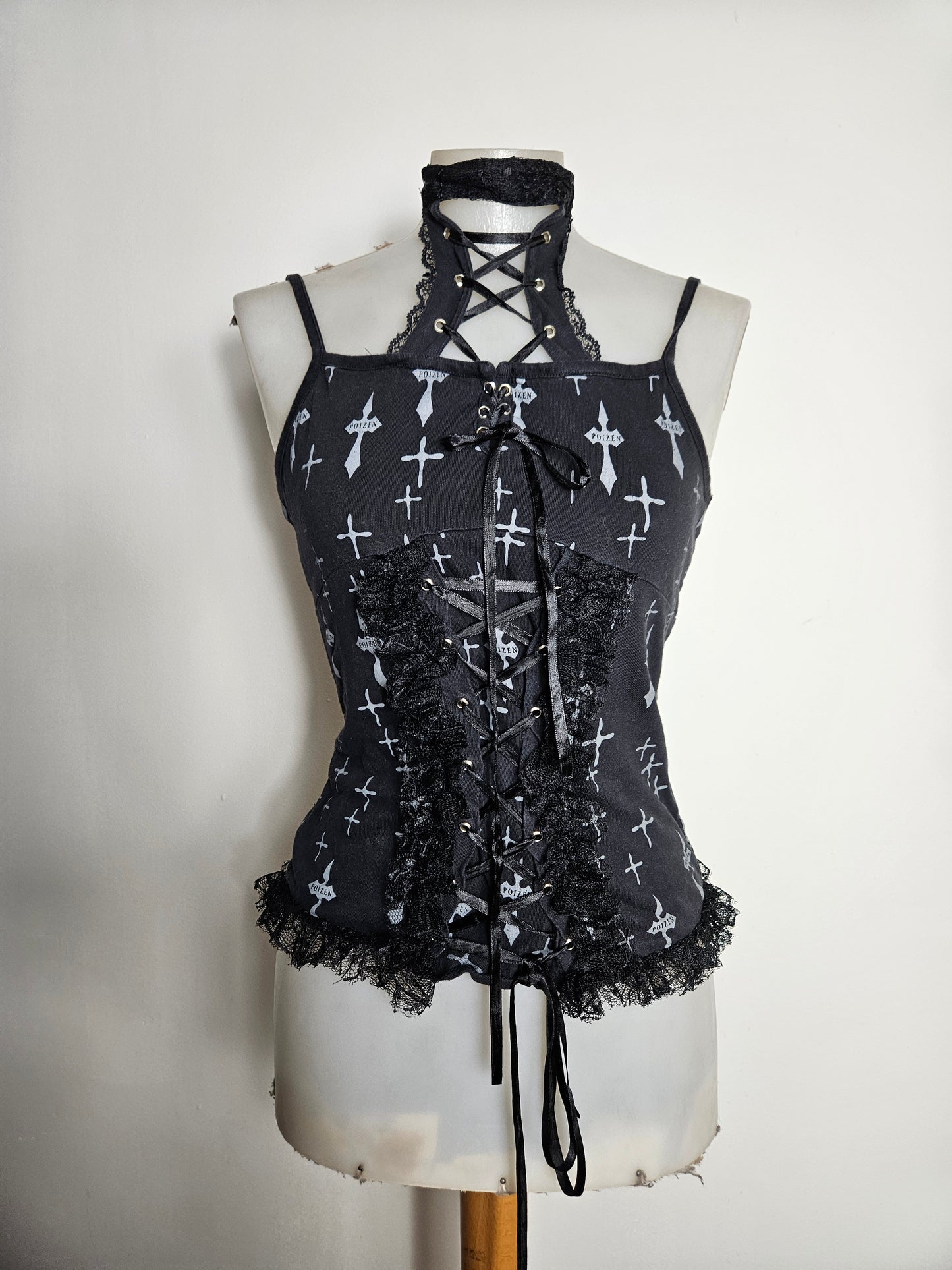 Haut motif croix Poizen Industries