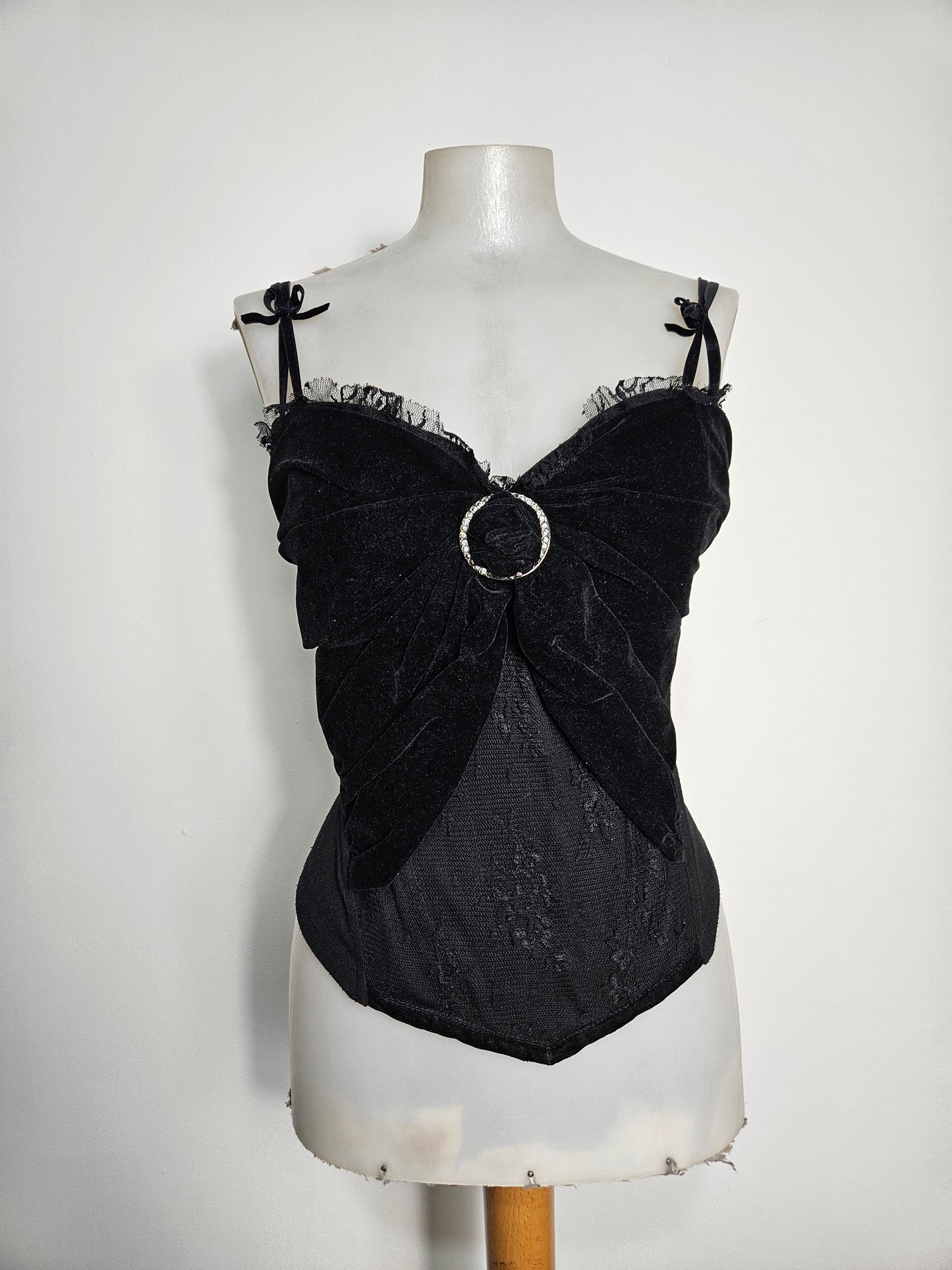 Bustier noir velours, dentelle et strass