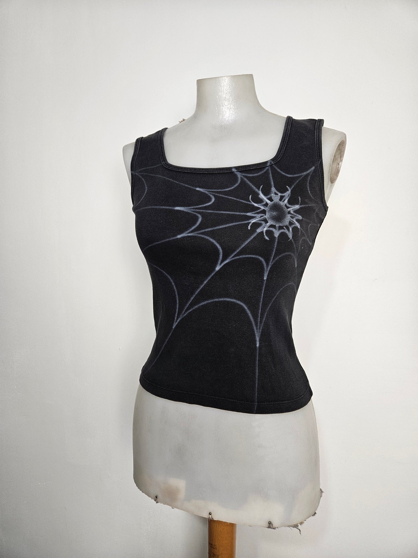 Haut motif toile d'araignée