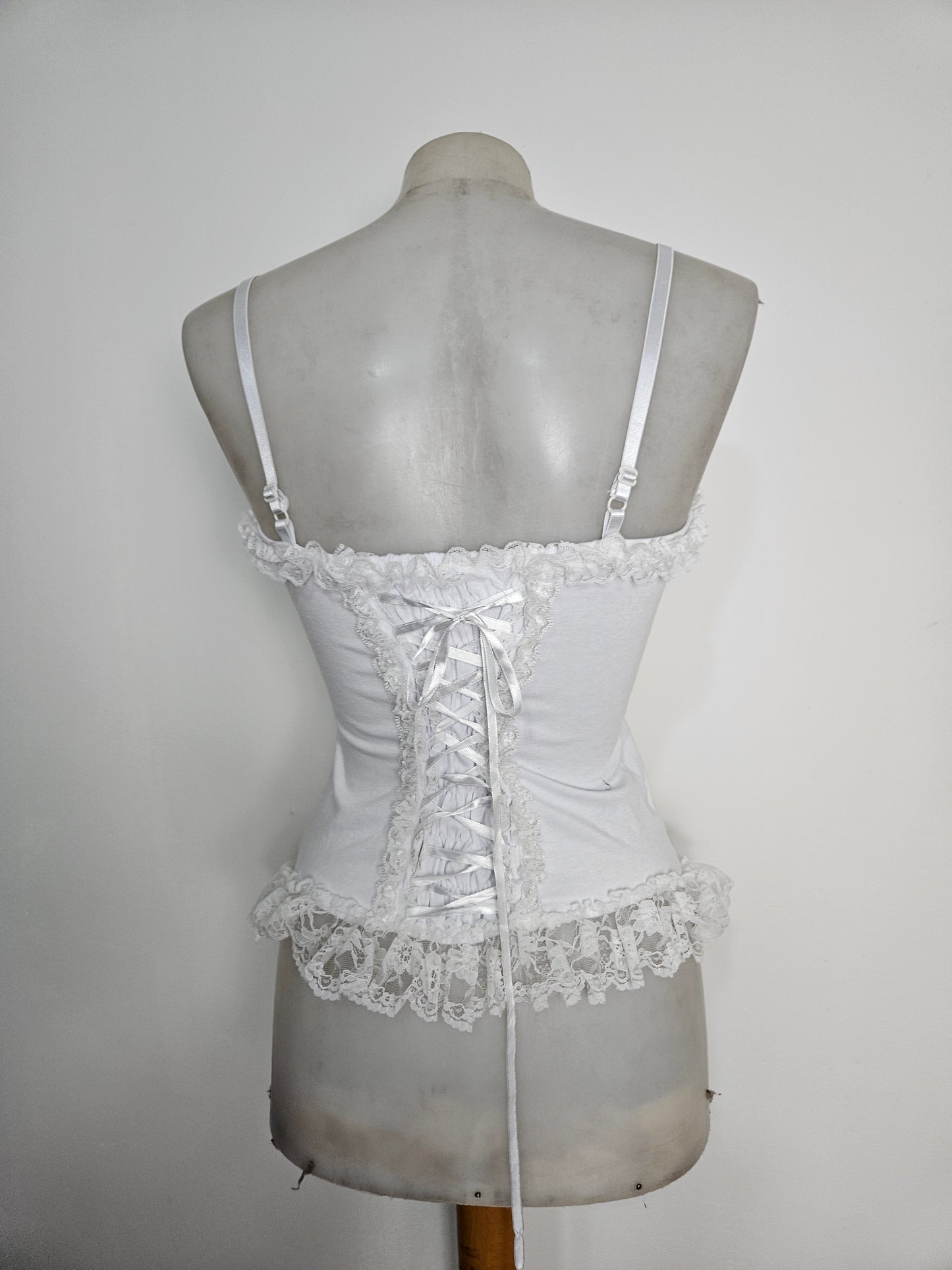 Haut aysmétrique dentelle et noeud