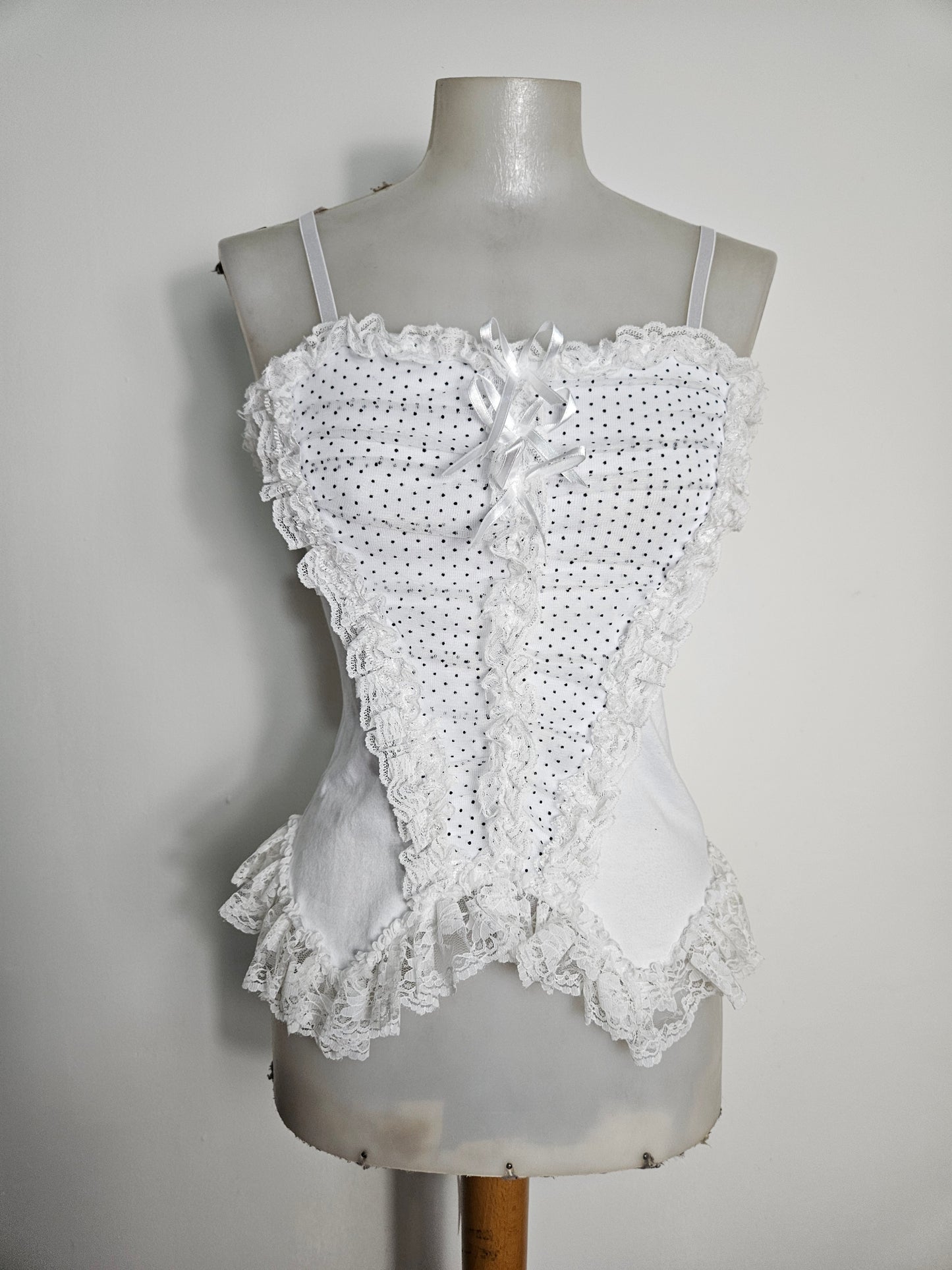 Haut aysmétrique dentelle et noeud