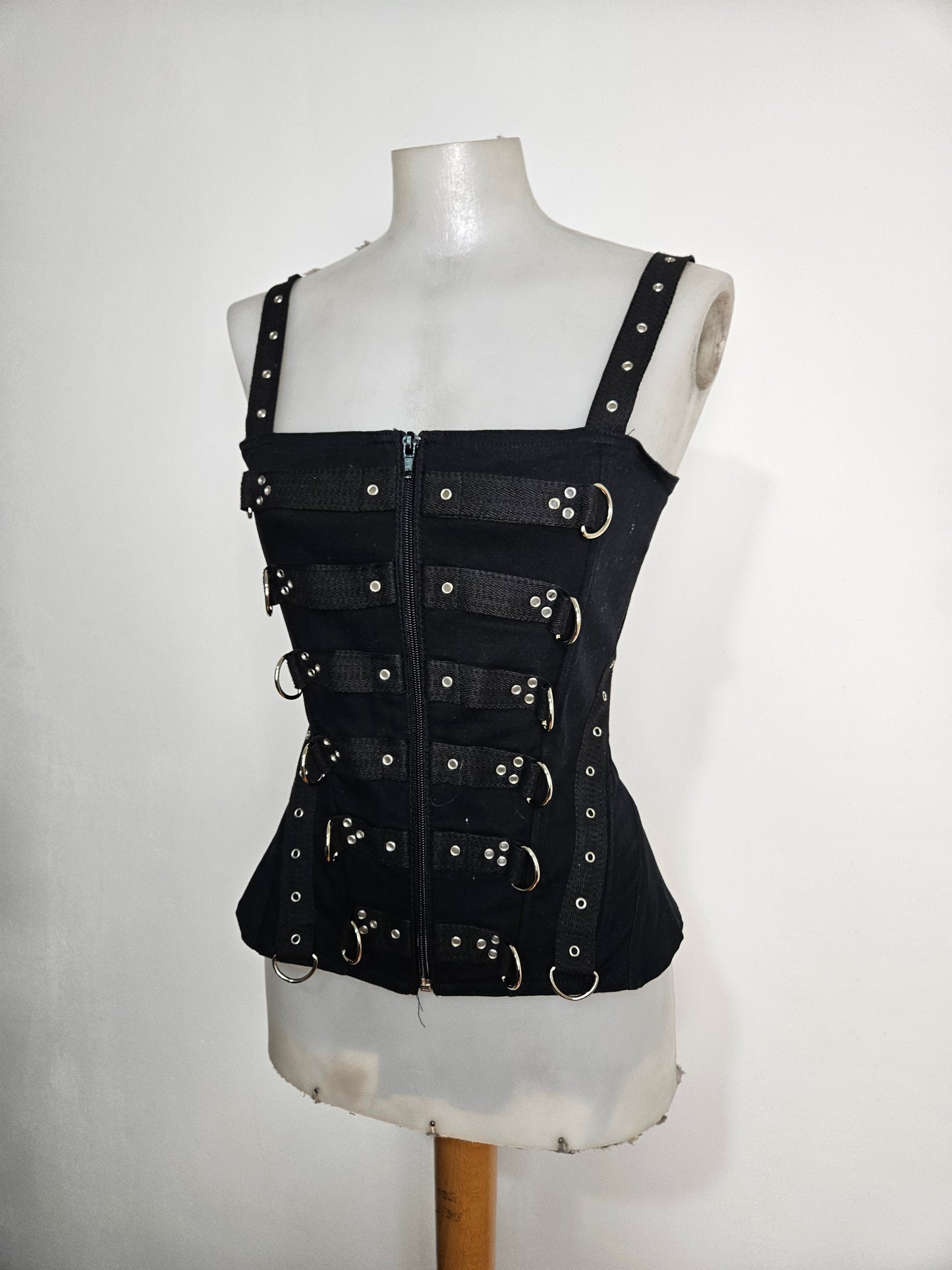 Haut esprit corset à anneaux