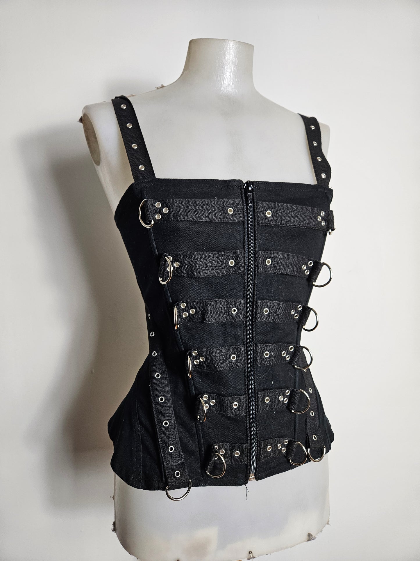 Haut esprit corset à anneaux