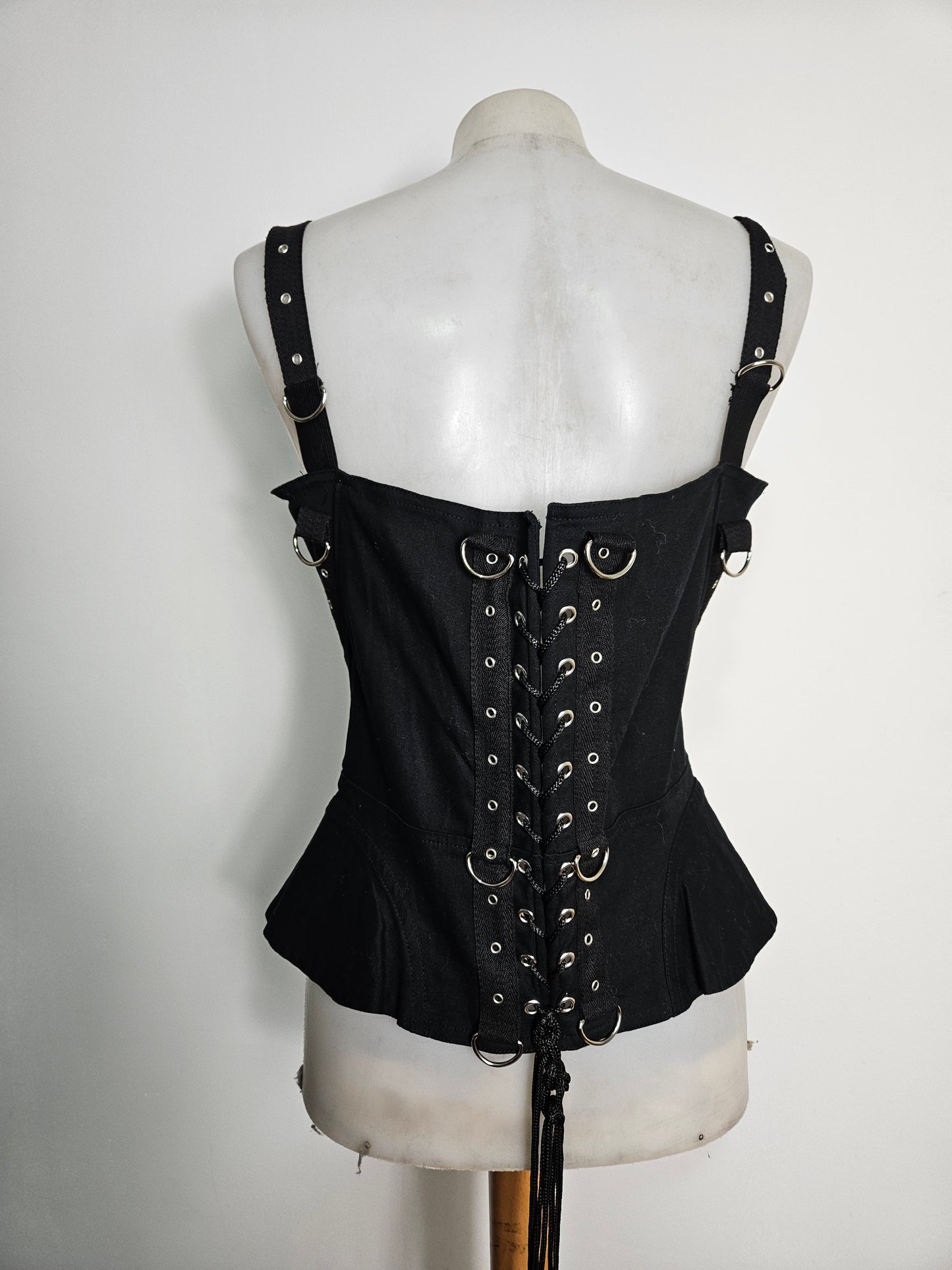 Haut esprit corset à anneaux