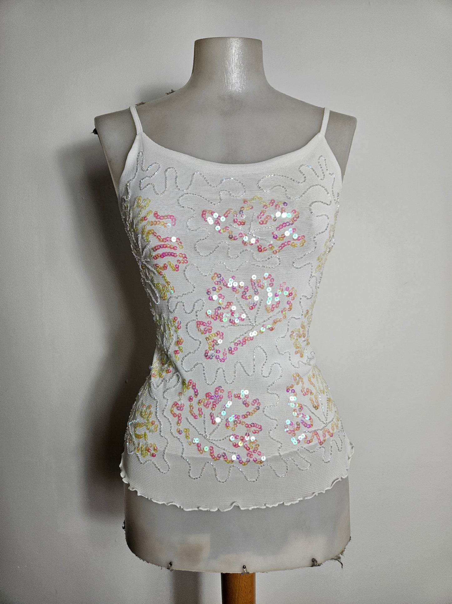 Haut en voile brodé de sequins