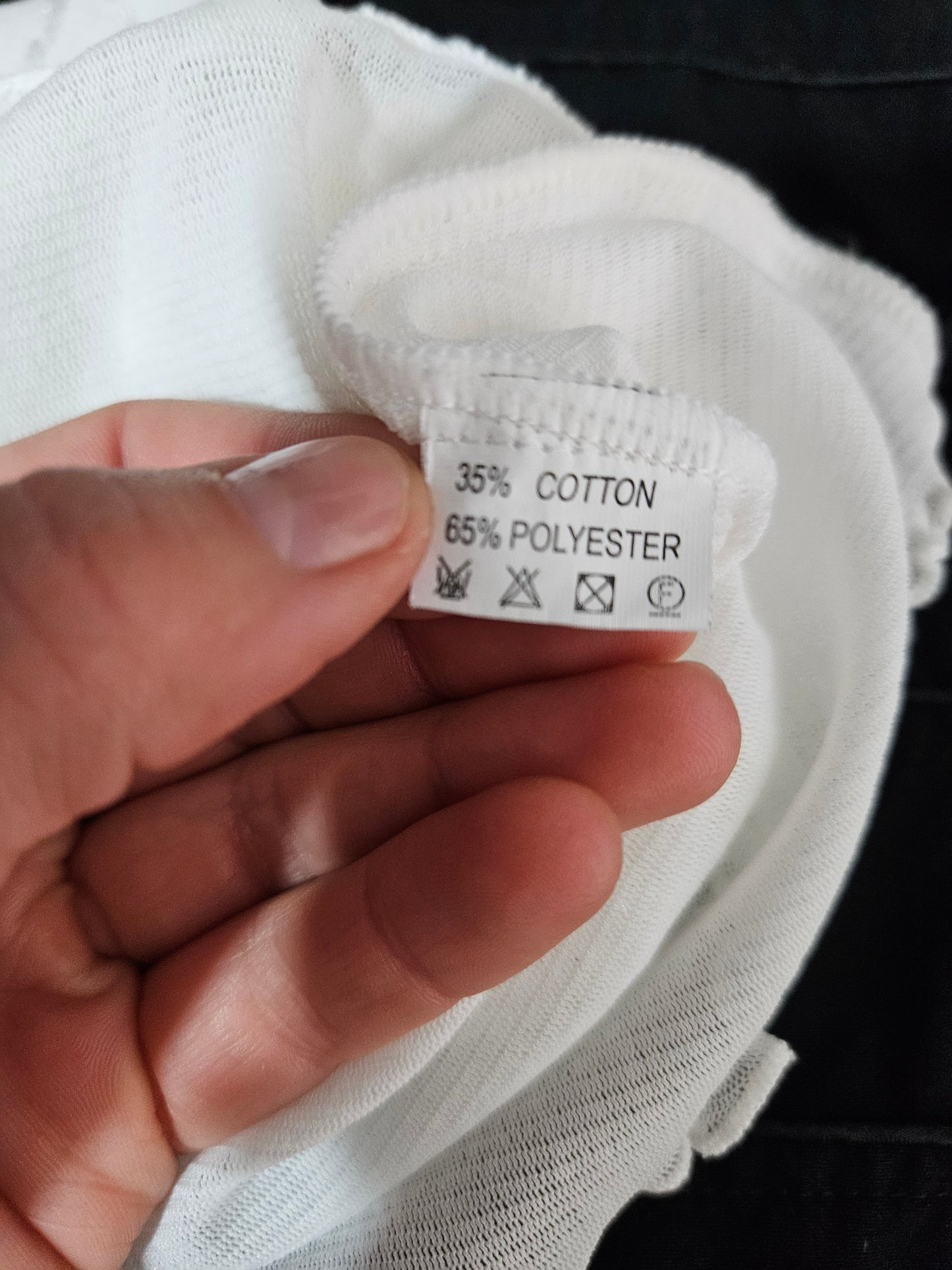 Haut en voile brodé de sequins