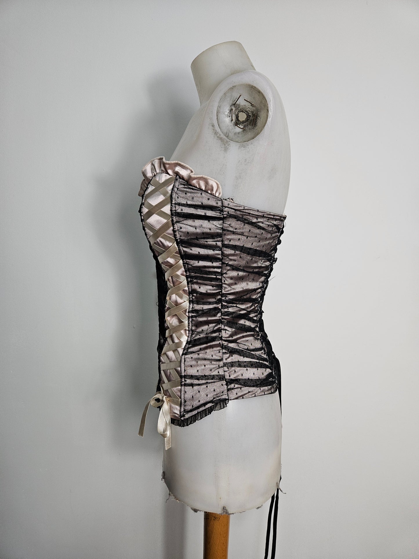 Bustier en voile et satin