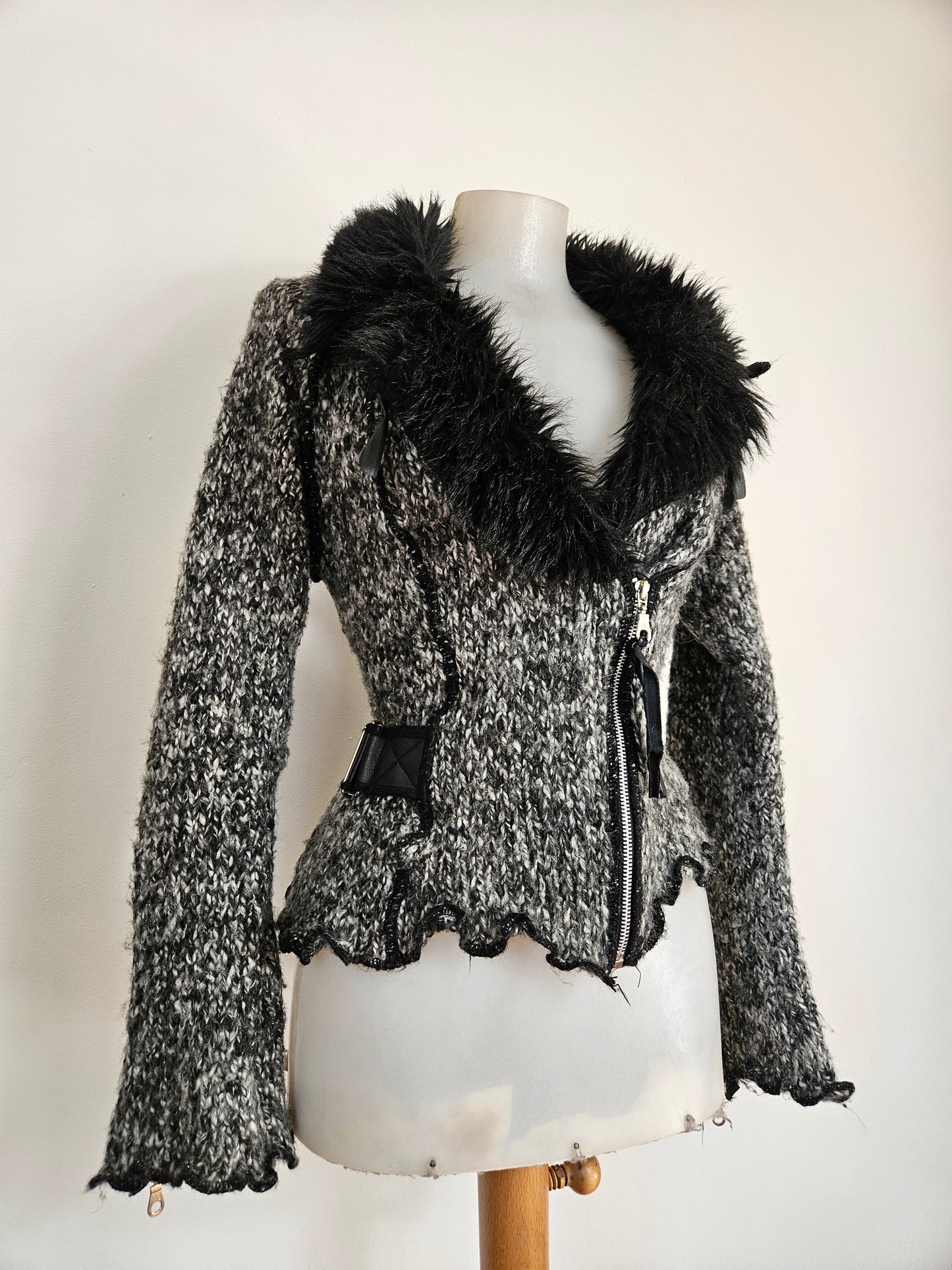 Pull Zone bleue en tricot