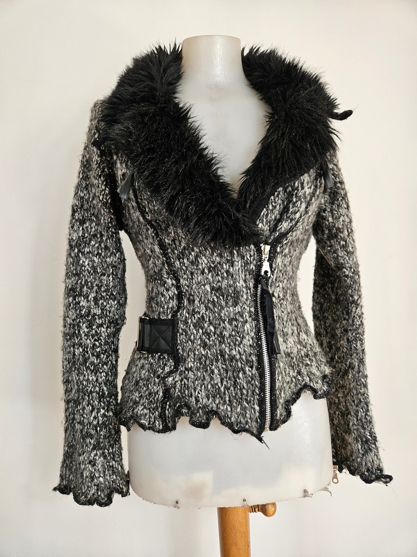 Pull Zone bleue en tricot