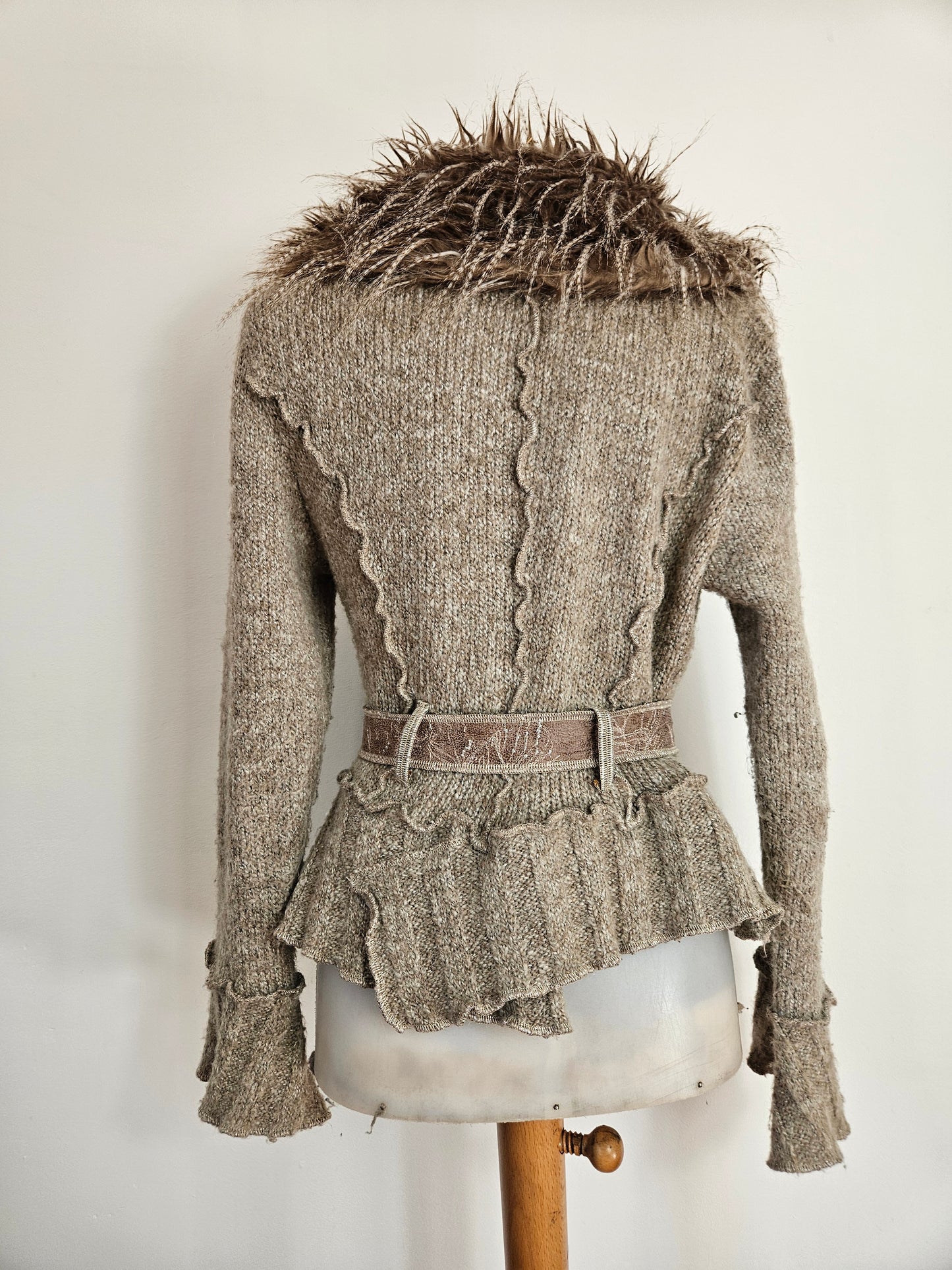 Veste beige col fausse fourrure