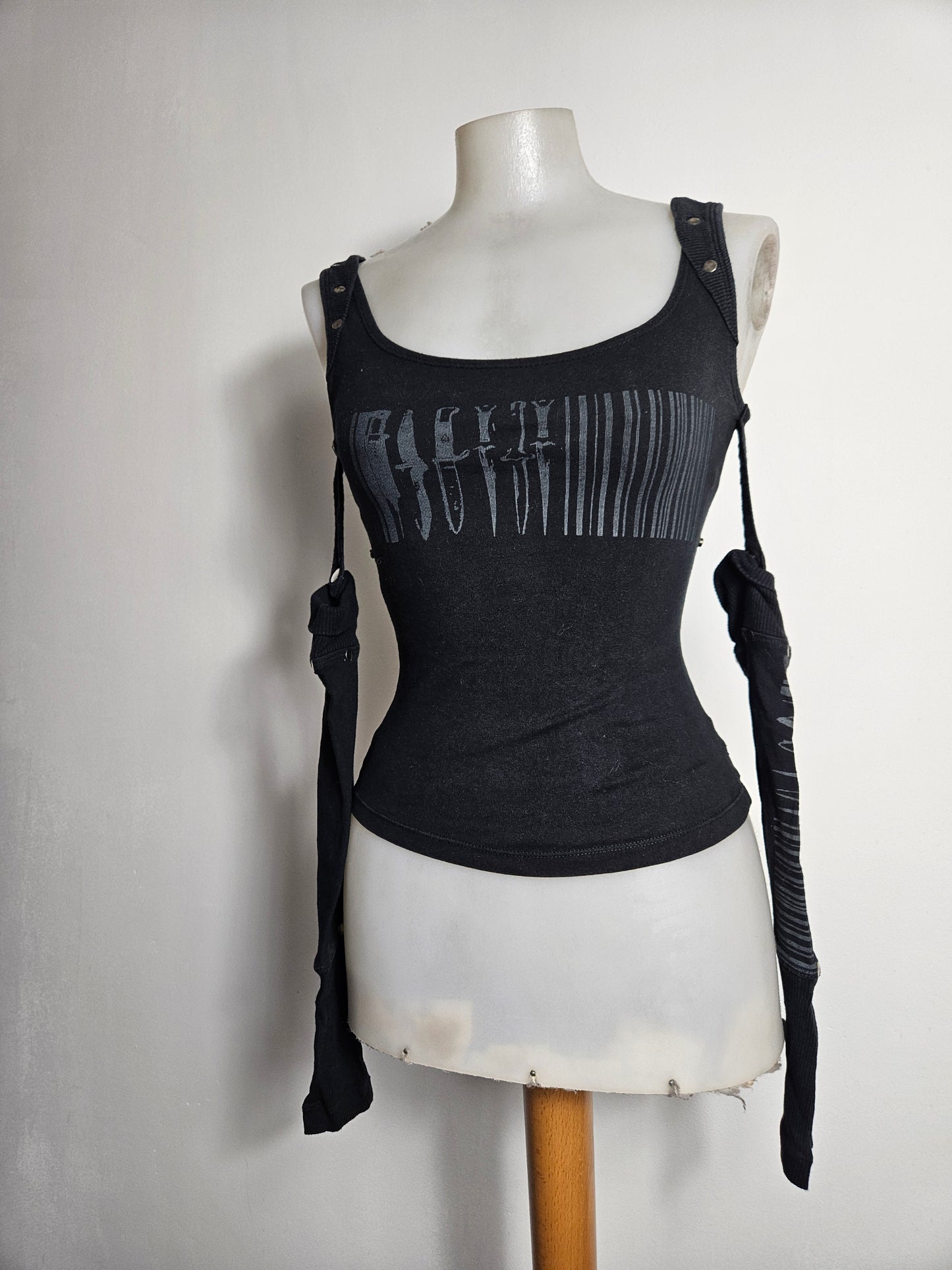 Haut à découpes Lip Service