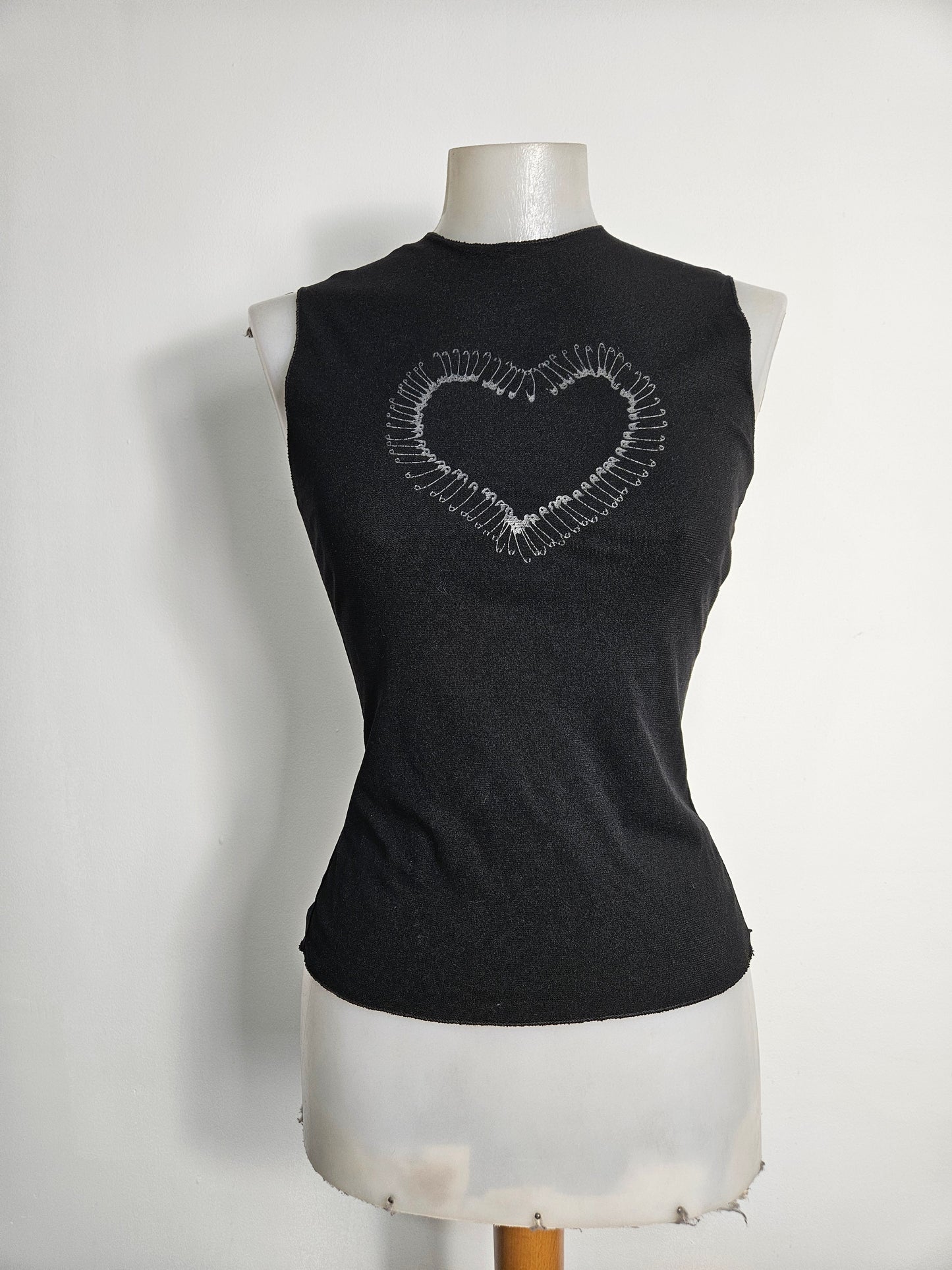 Haut en mesh motif coeur