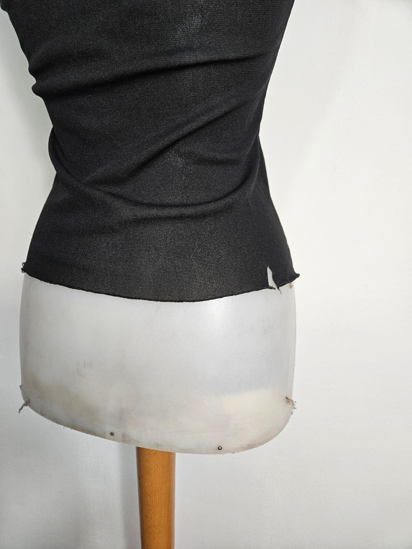 Haut en mesh motif coeur