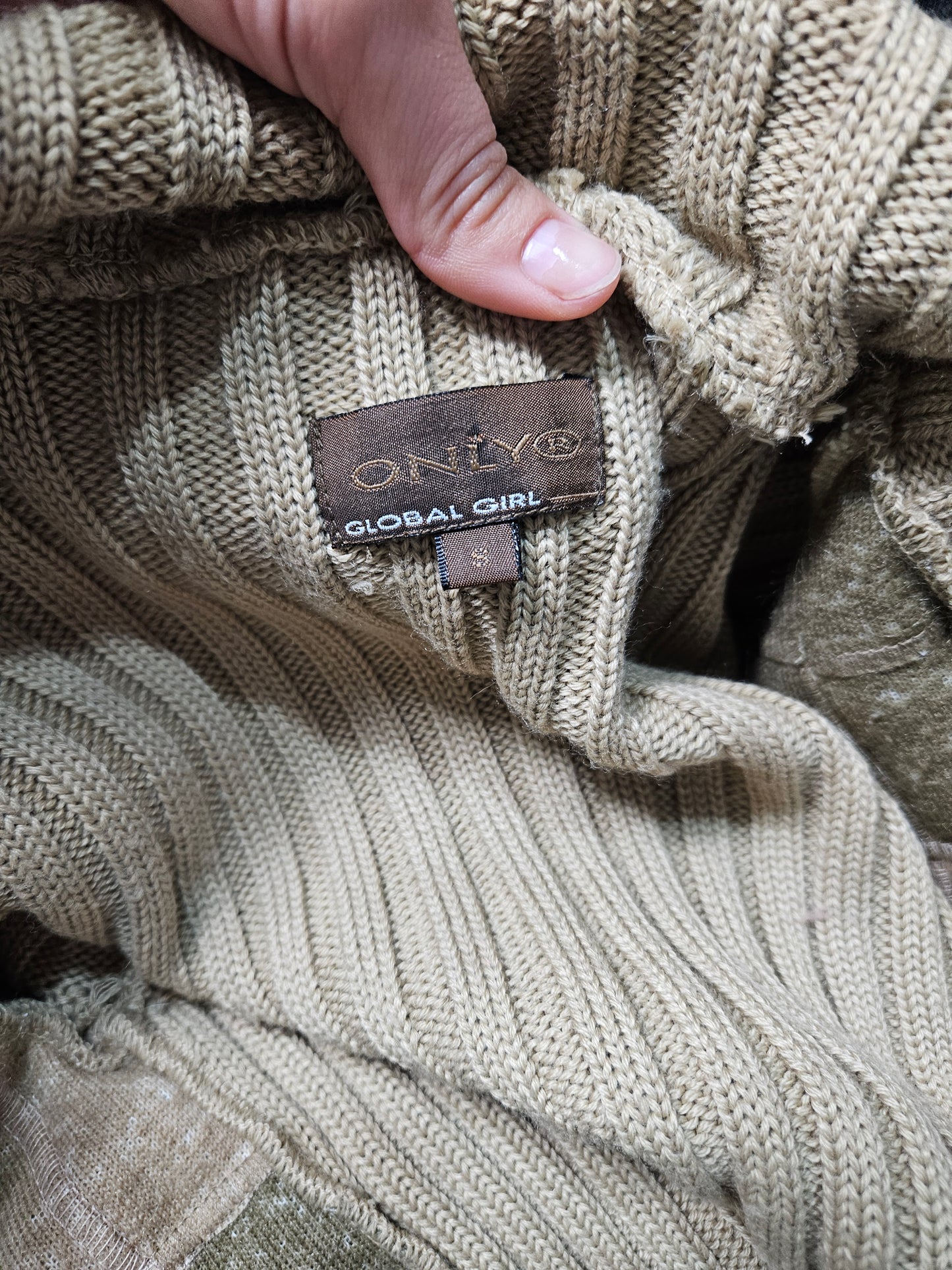 Blouson avec fausse fourrure