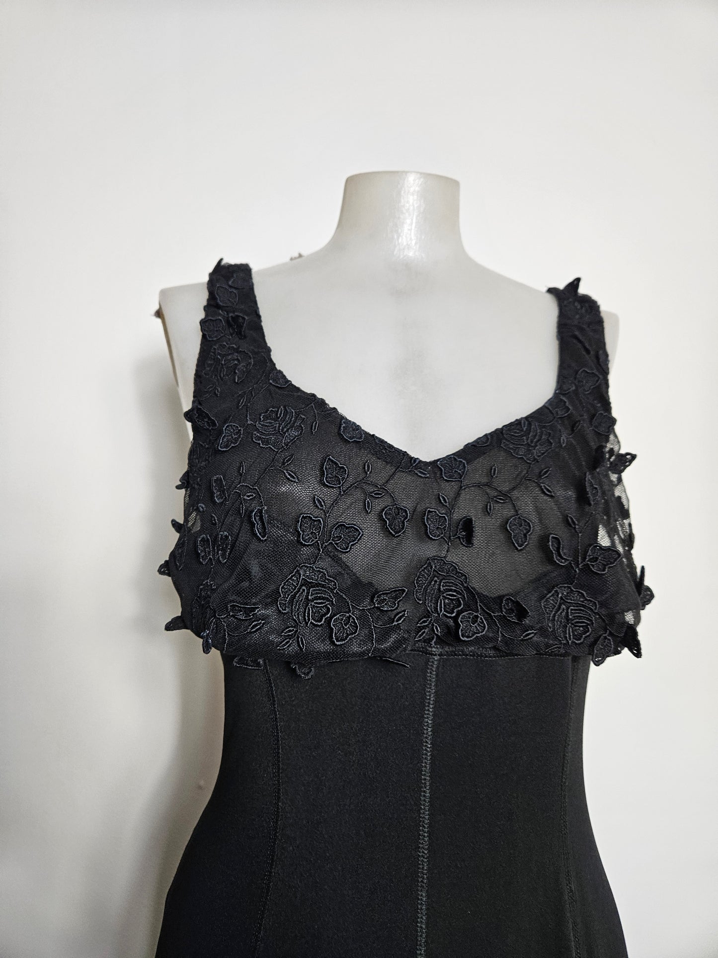 Maxi robe noire évasée